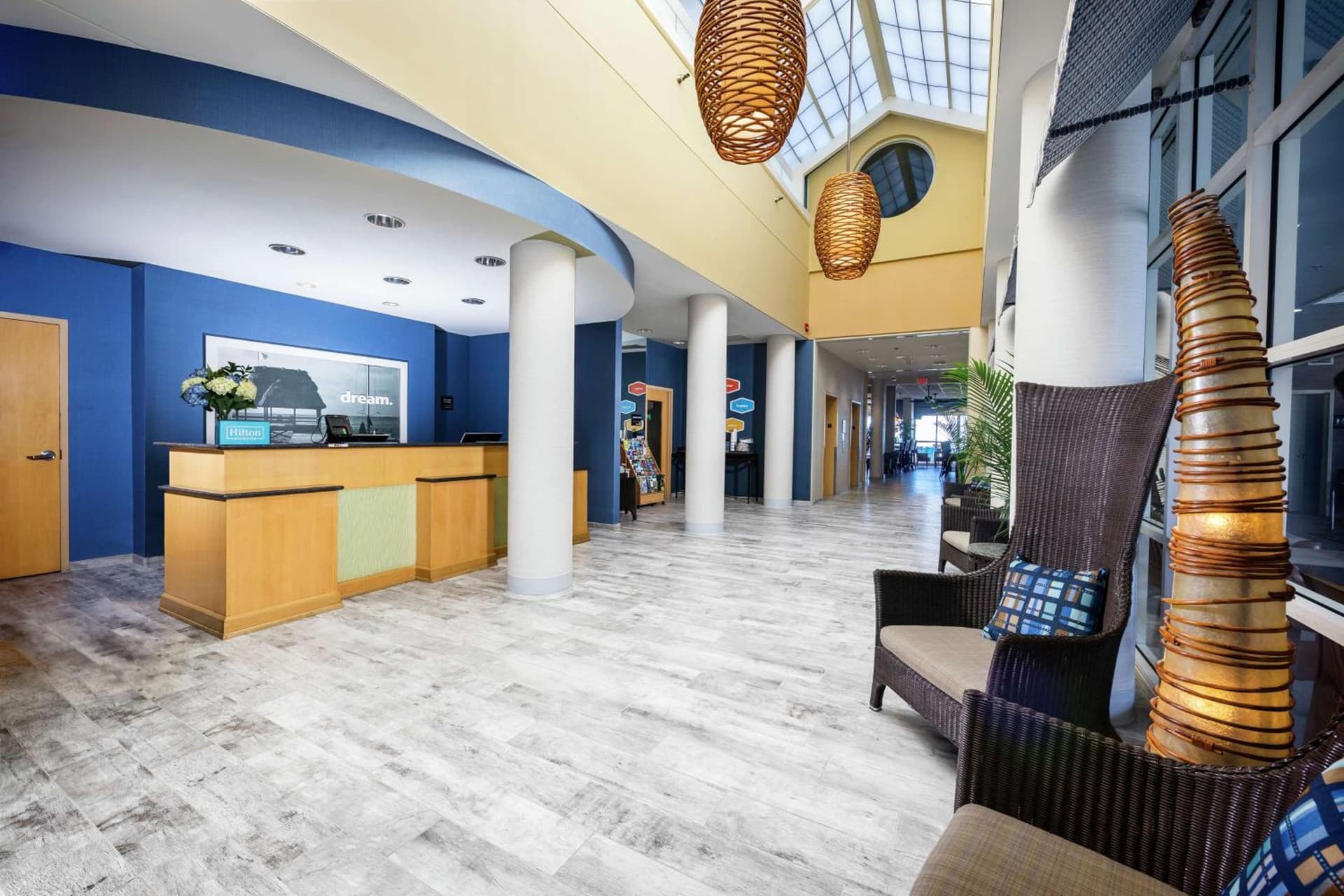 Hampton Inn Virginia Beach Oceanfront North gallery photo in Virginia Beach, VA — image 7