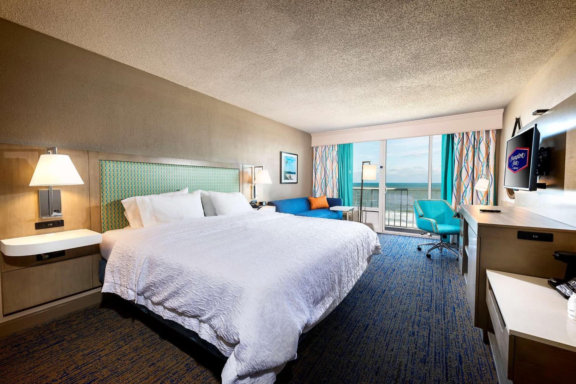 Hampton Inn Virginia Beach Oceanfront North gallery photo in Virginia Beach, VA — image 26