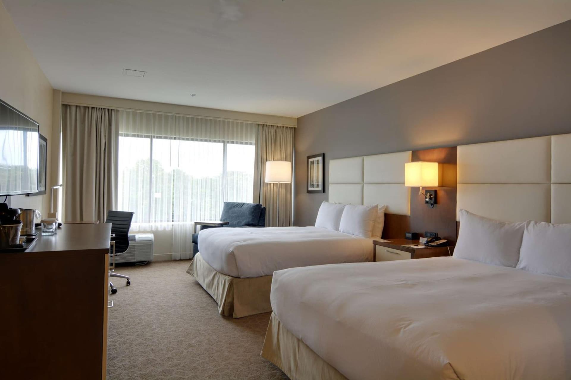 Doubletree by Hilton Hotel Williamsburg gallery photo in Williamsburg, VA — image 6