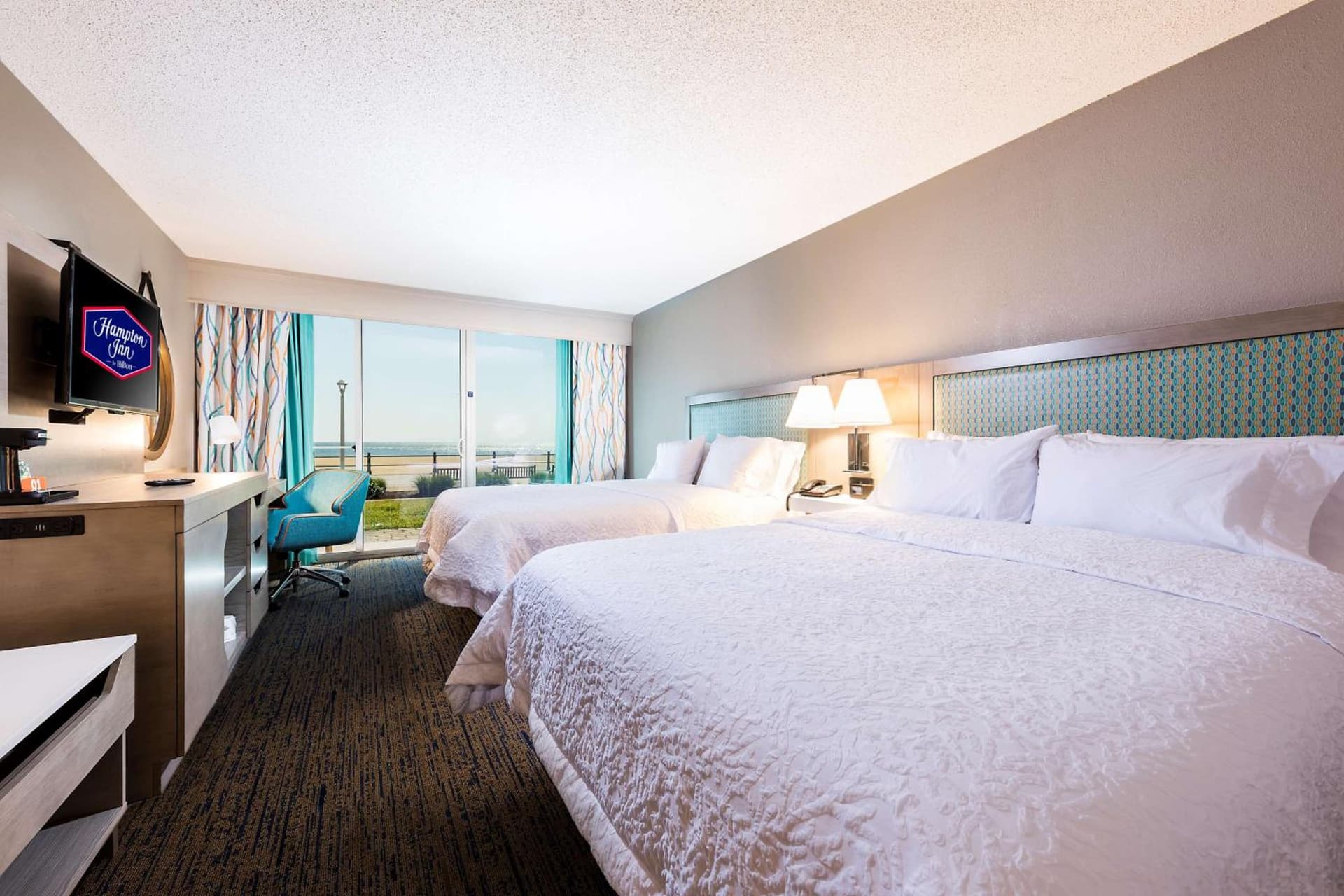 Hampton Inn Virginia Beach Oceanfront North gallery photo in Virginia Beach, VA — image 17