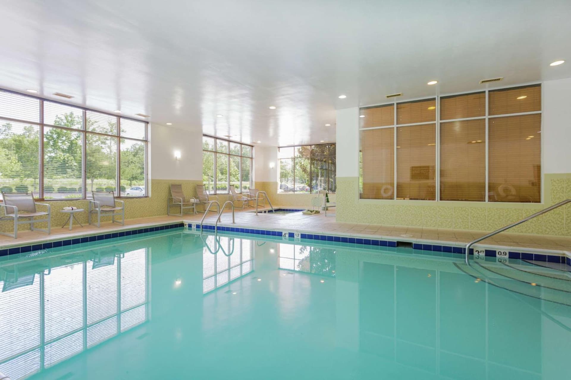 Hampton Inn Petersburg - Southpark Mall property views in Colonial Heights, VA — gallery photo 3