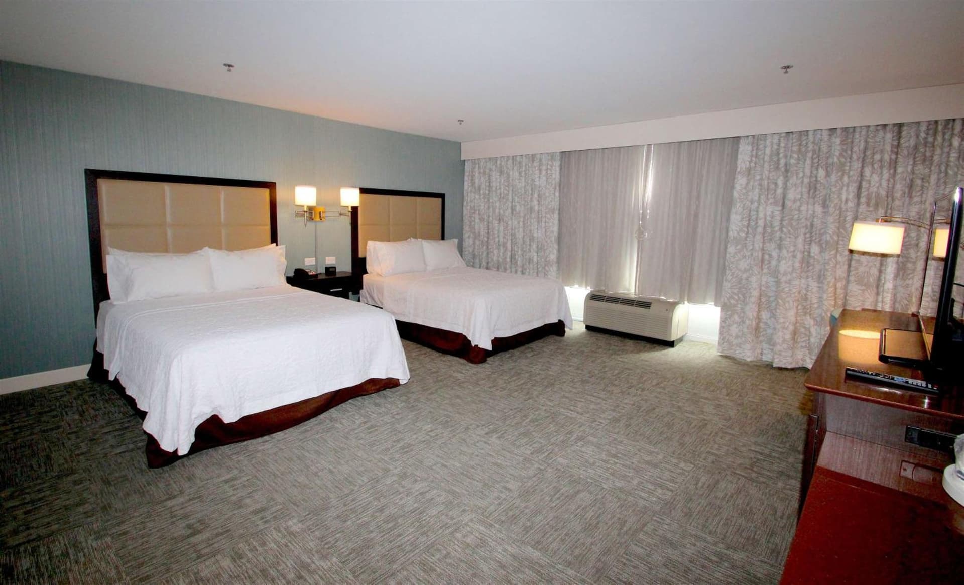 Hampton Inn- Suffolk gallery photo in Suffolk, VA — image 8