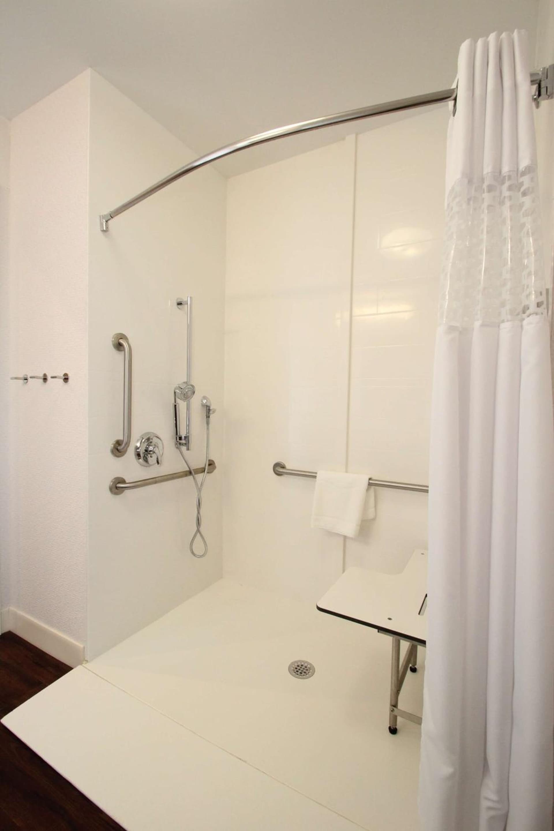 Hampton Inn- Suffolk gallery photo in Suffolk, VA — image 36