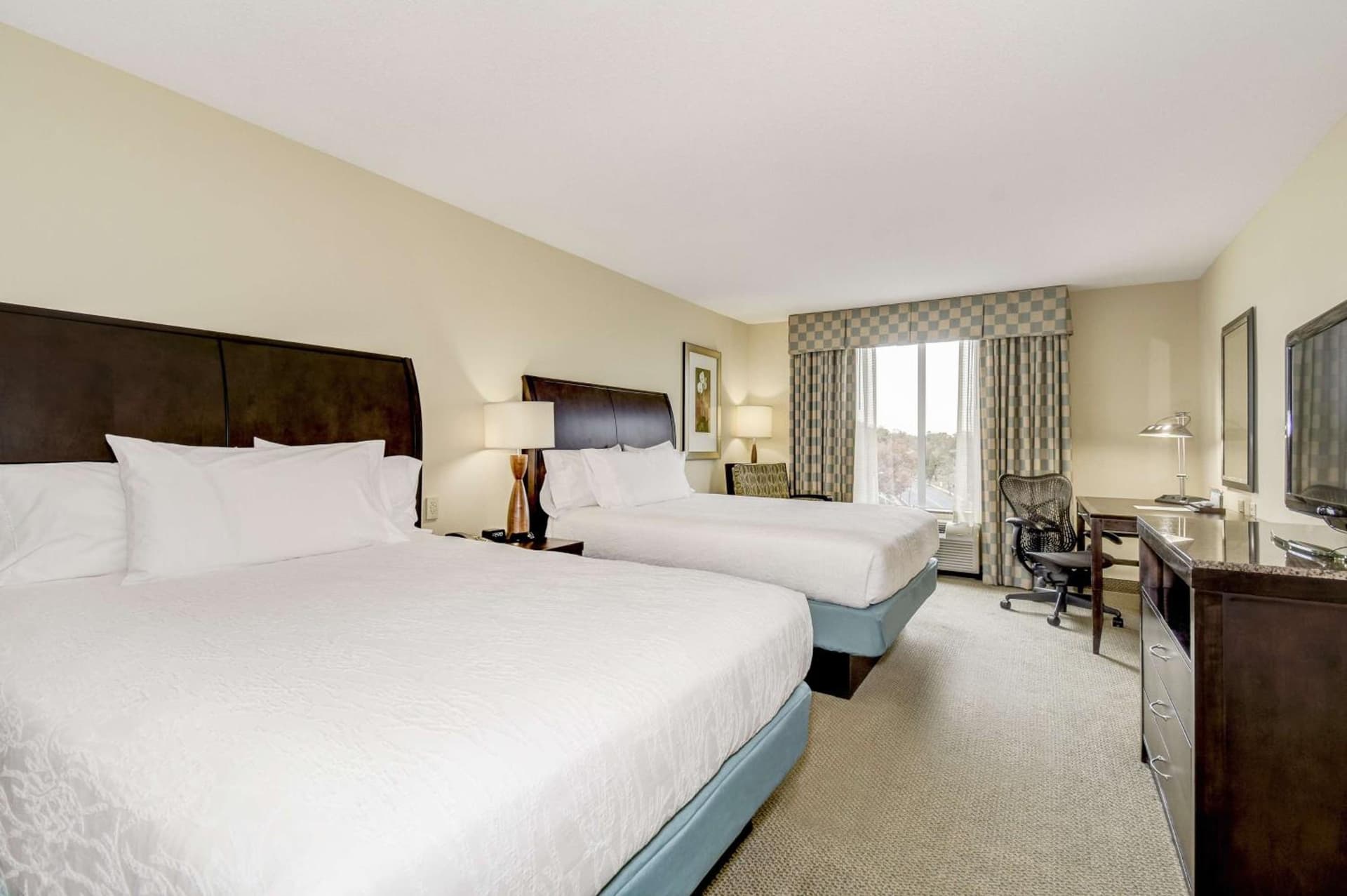 Hilton Garden Inn Waldorf property views in Waldorf, MD — gallery photo 3