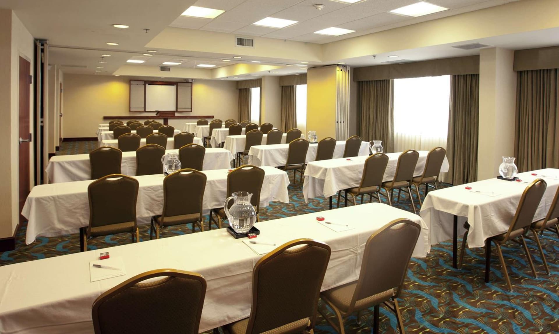 Hampton Inn Lexington Park gallery photo in Lexington Park, MD — image 28