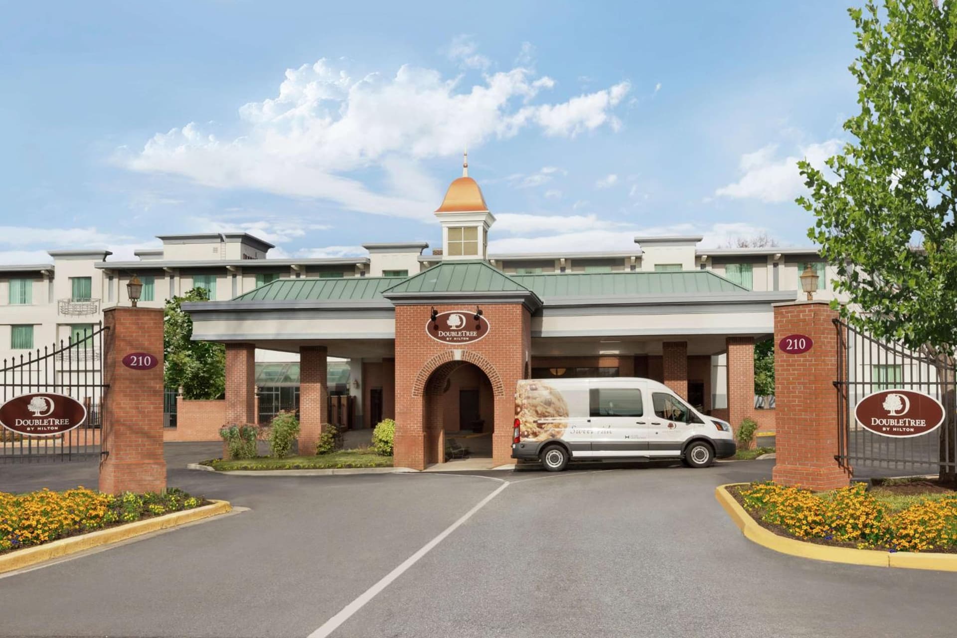 DoubleTree by Hilton Hotel Annapolis property views in Annapolis, MD — gallery photo 3