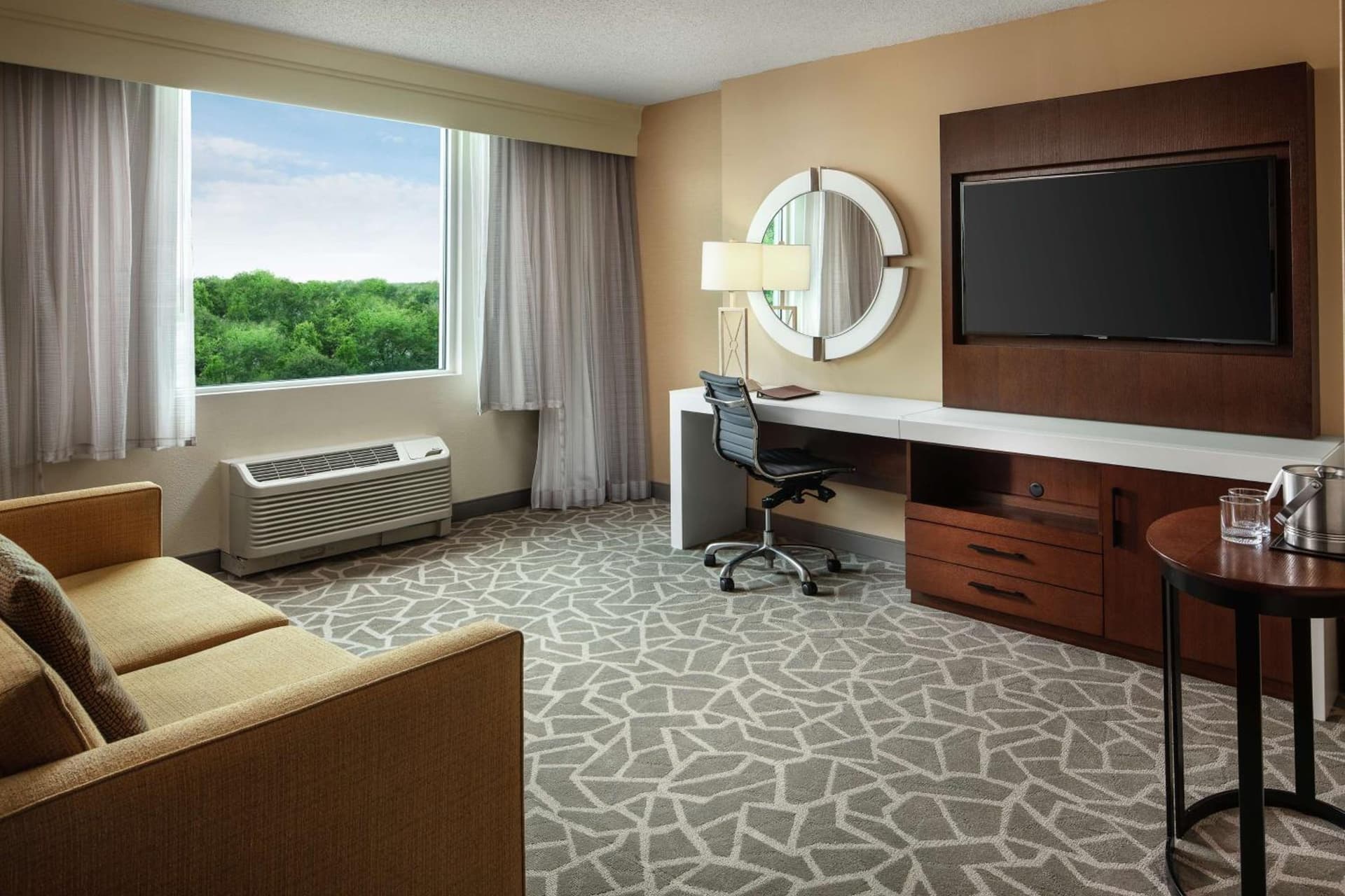 DoubleTree by Hilton Hotel Annapolis gallery photo in Annapolis, MD — image 24