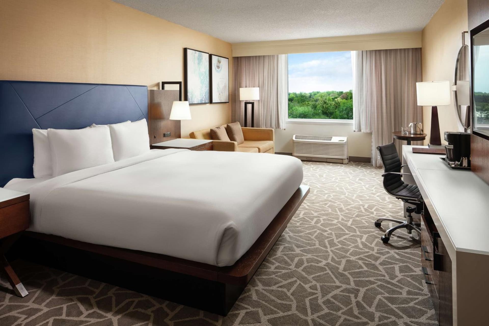 DoubleTree by Hilton Hotel Annapolis gallery photo in Annapolis, MD — image 44
