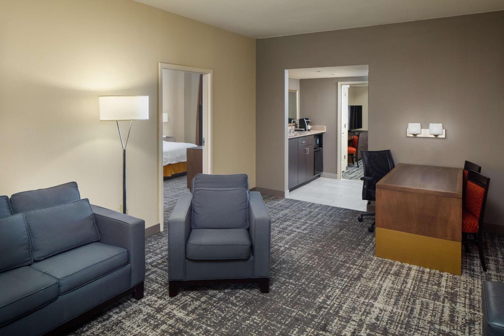 Embassy Suites by Hilton Laredo gallery photo in Laredo, TX — image 28