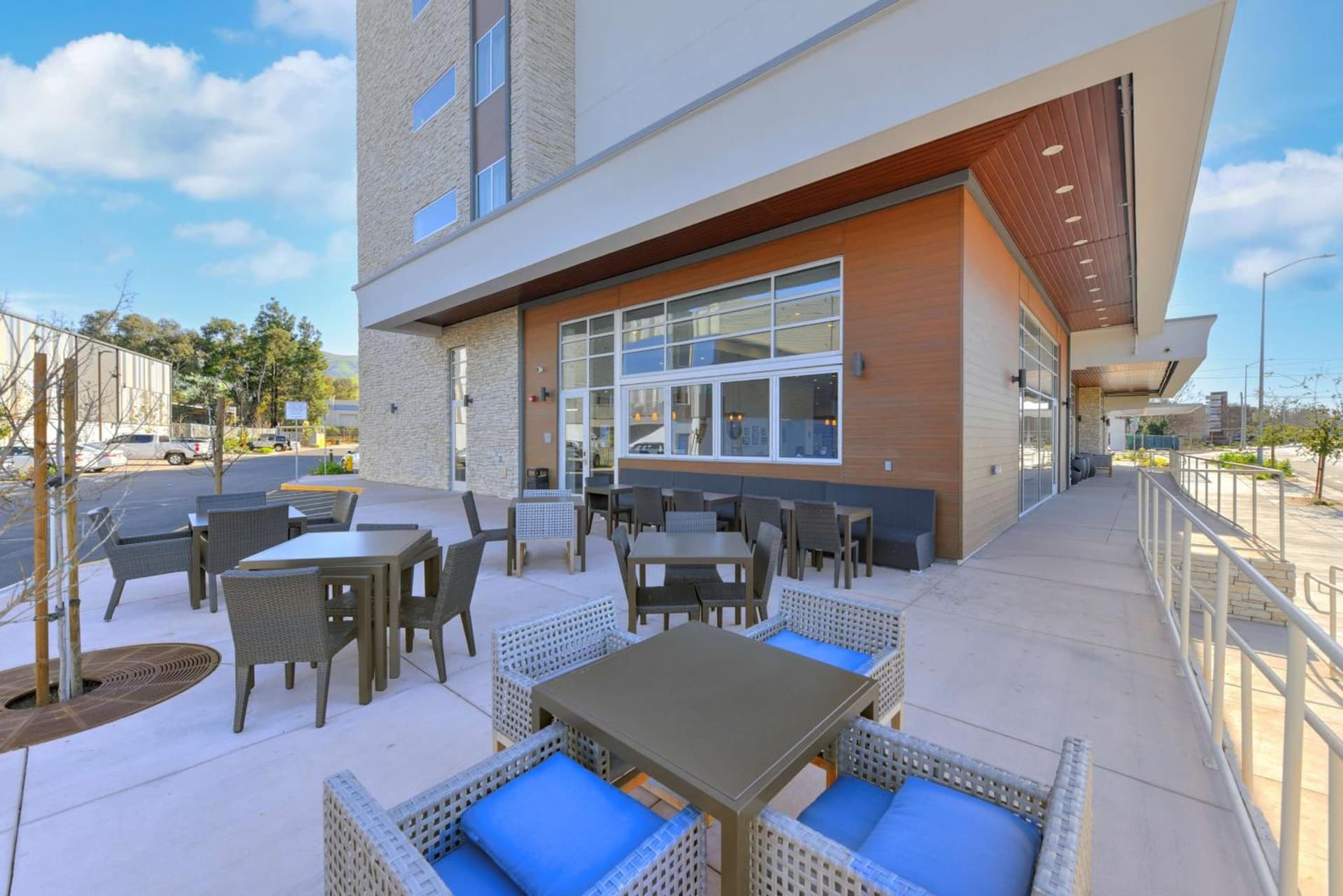 Hilton Garden Inn Fremont Milpitas property views in Fremont, CA — gallery photo 3