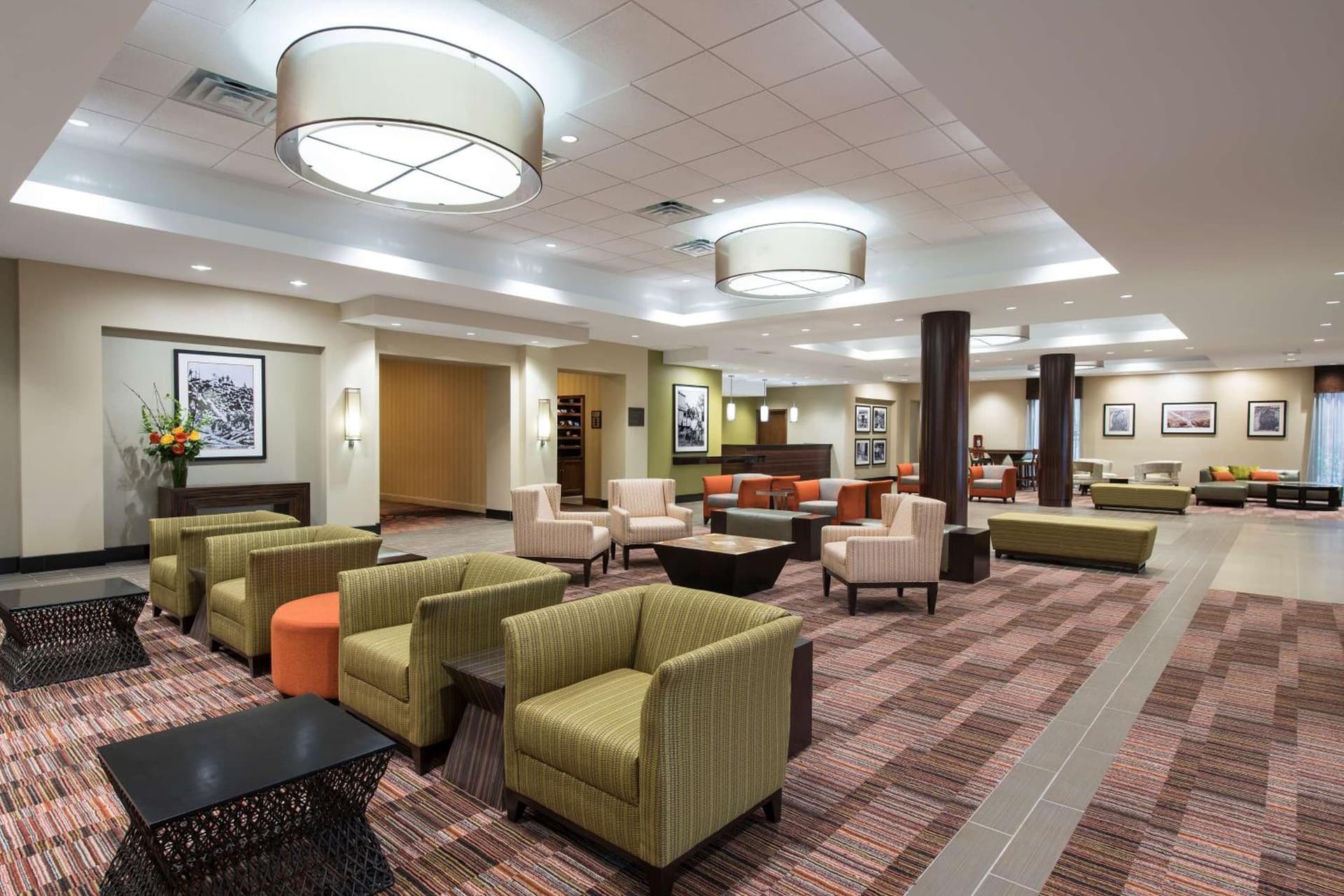 DoubleTree by Hilton Hotel Grand Rapids Airport interior in Grand Rapids, MI — gallery photo 2