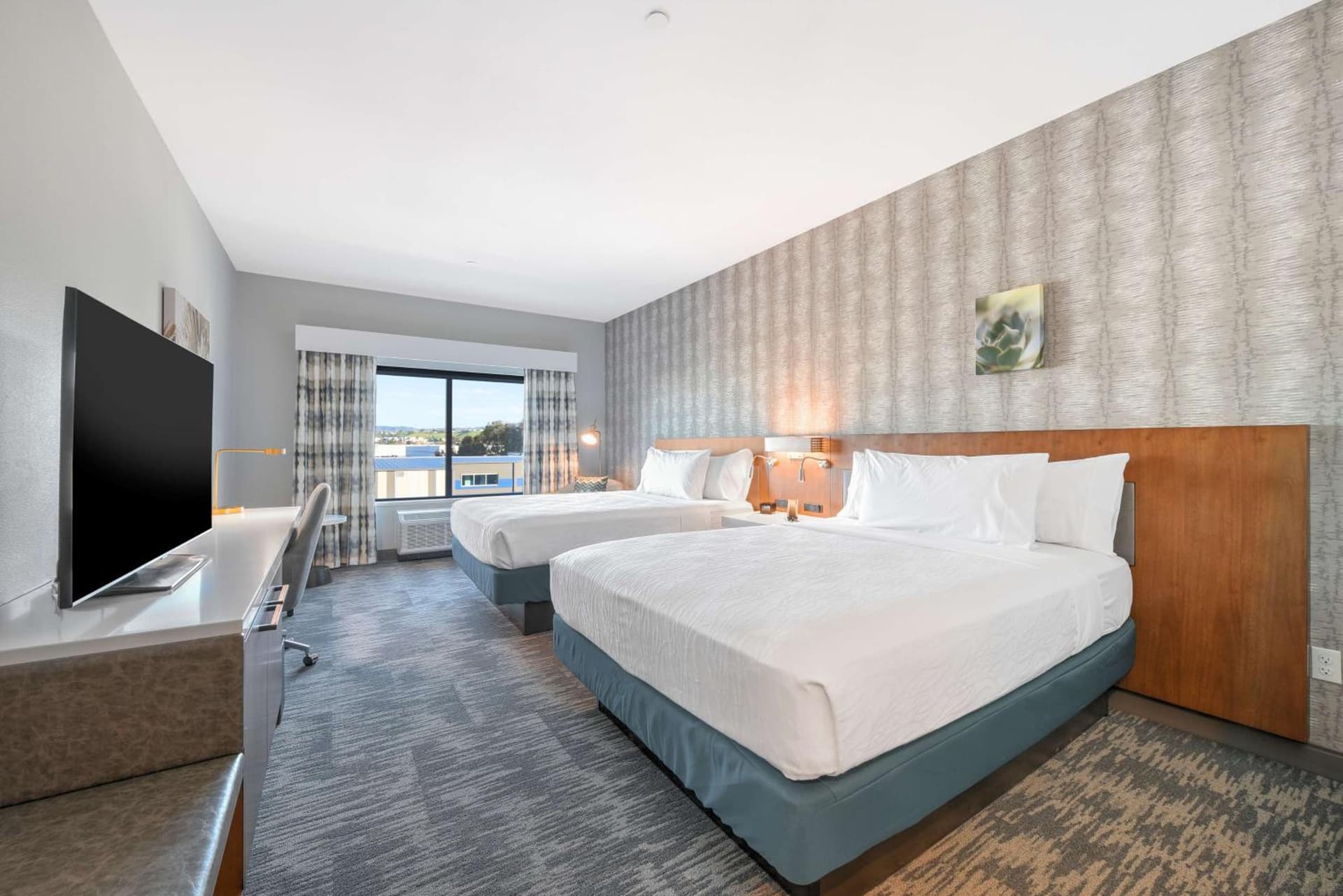 Hilton Garden Inn Fremont Milpitas interior in Fremont, CA — gallery photo 2