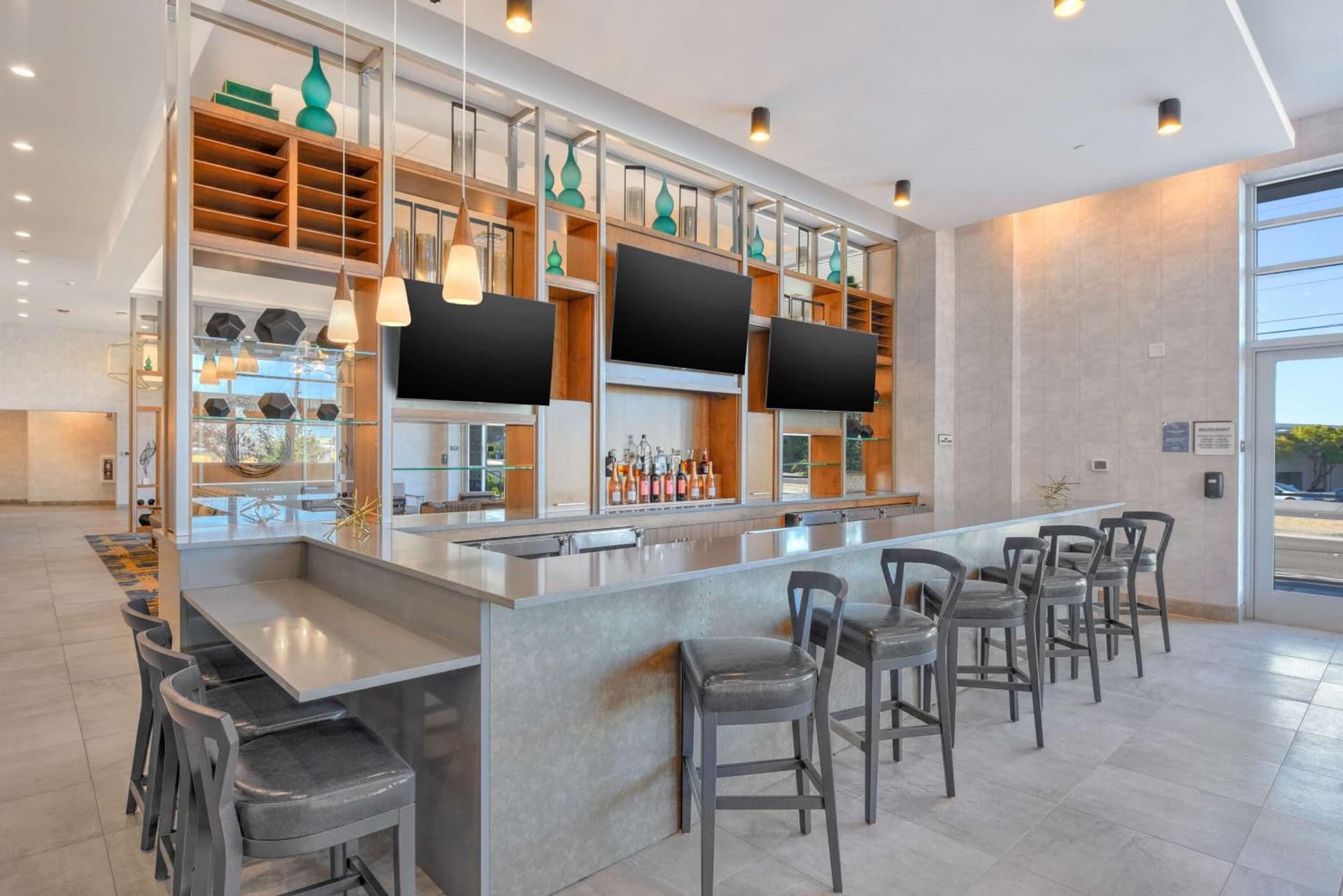 Hilton Garden Inn Fremont Milpitas property views in Fremont, CA — gallery photo 3