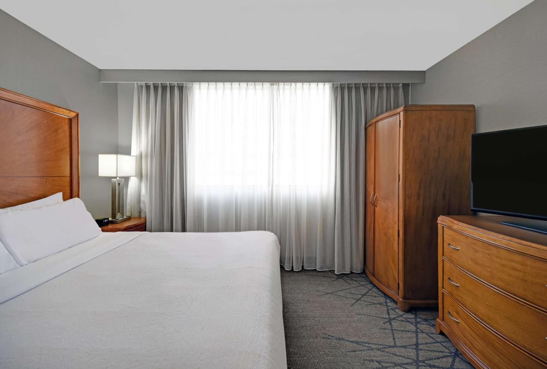 Embassy Suites by Hilton Detroit - Livonia/Novi gallery photo in Livonia, MI — image 7