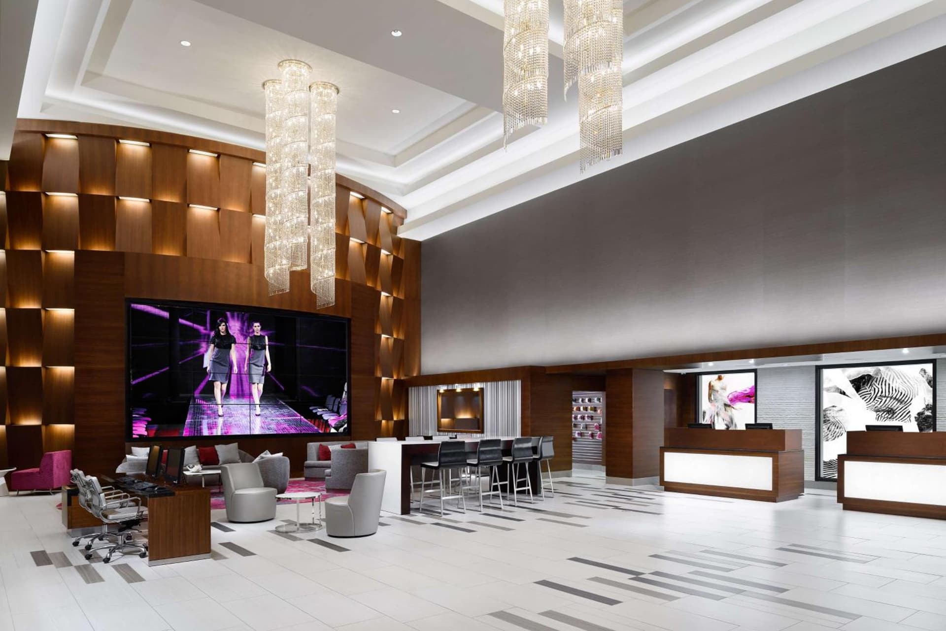 Hilton Woodland Hills/ Los Angeles gallery photo in Woodland Hills, CA — image 58
