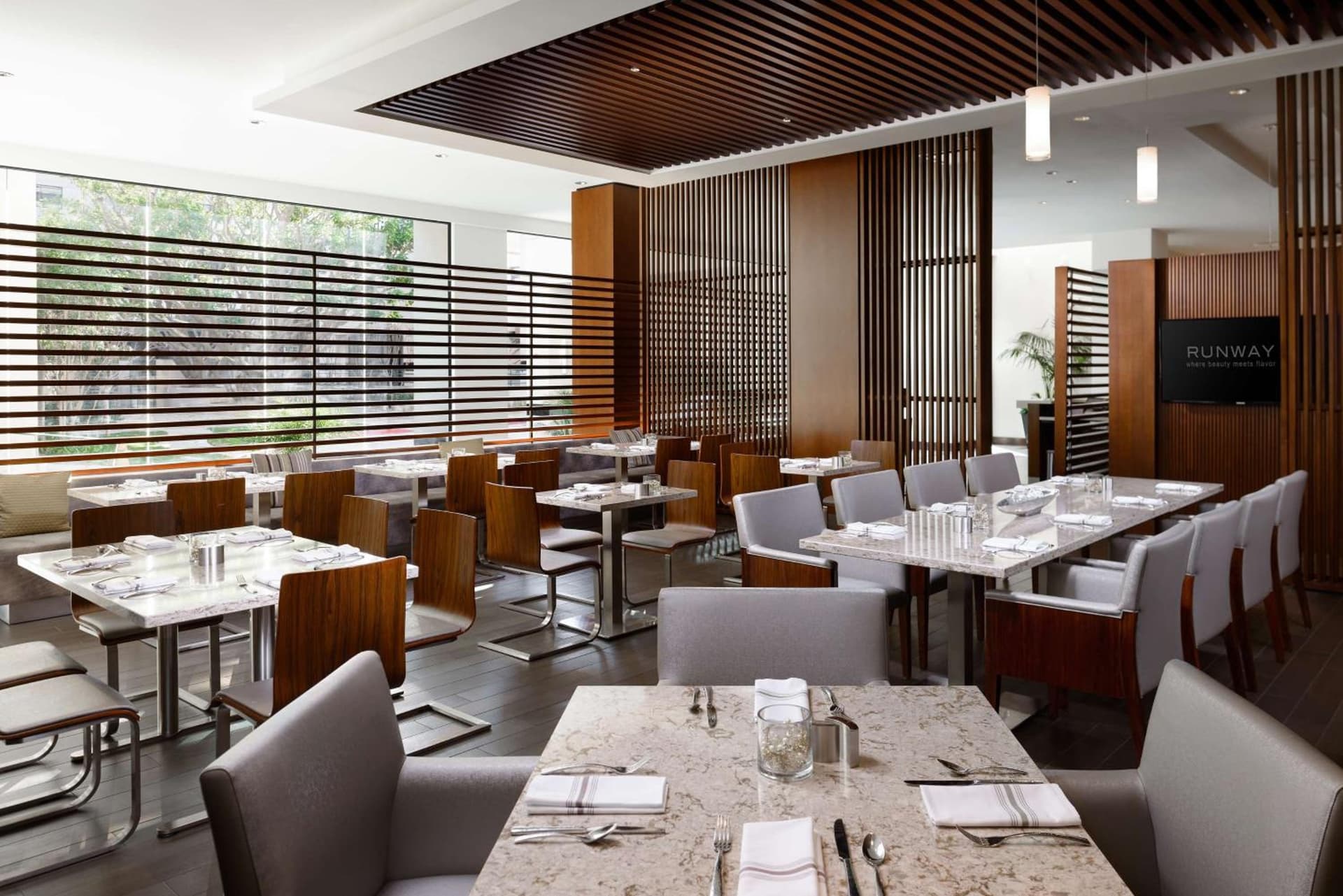 Hilton Woodland Hills/ Los Angeles gallery photo in Woodland Hills, CA — image 28