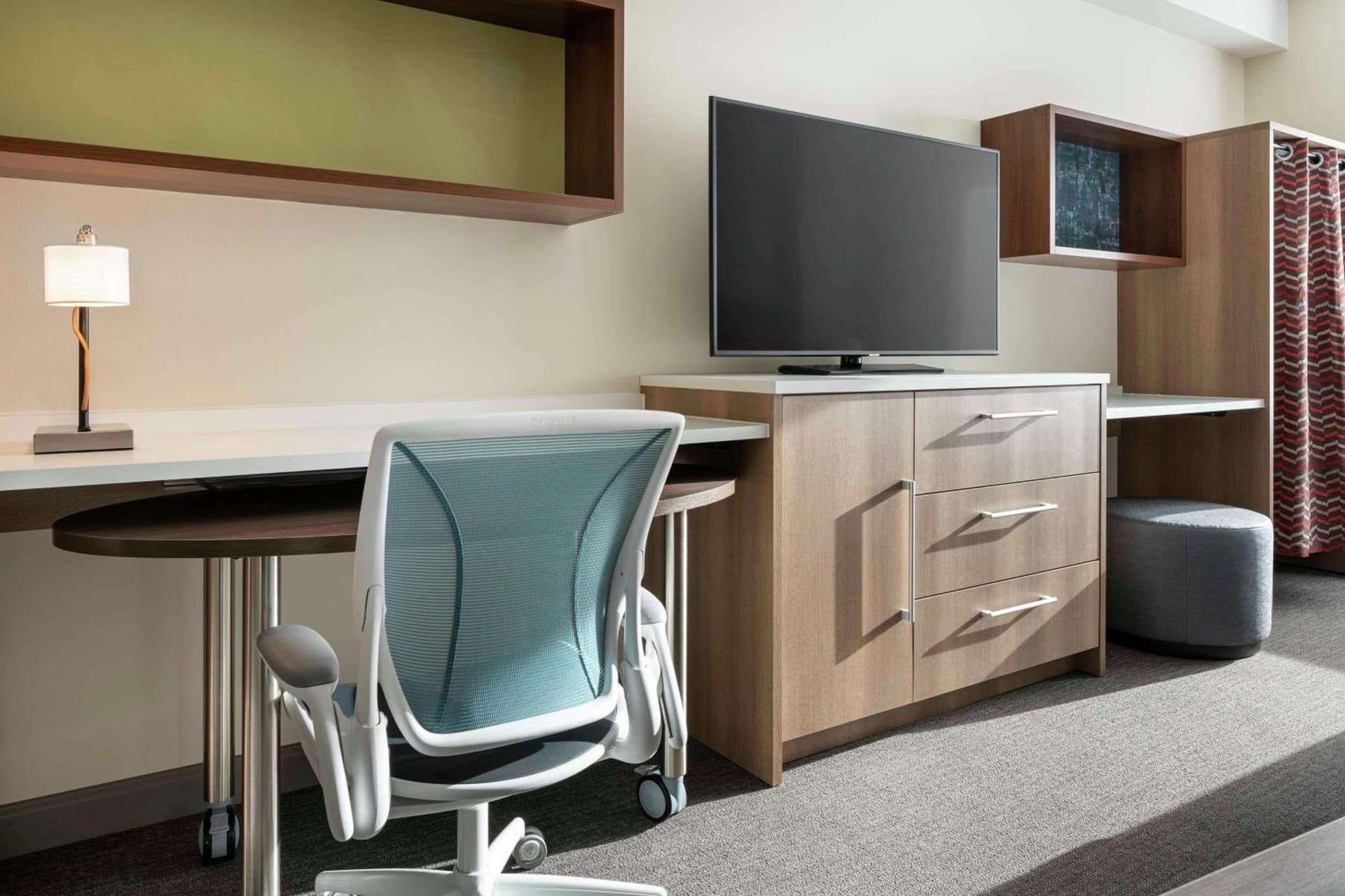 Home2 Suites By Hilton Denver Downtown Convention Center gallery photo in Denver, CO — image 9