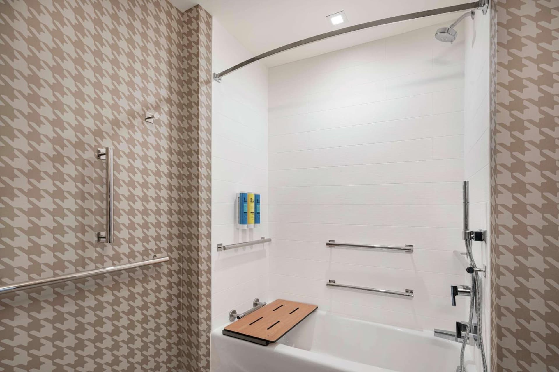 Home2 Suites By Hilton Denver Downtown Convention Center gallery photo in Denver, CO — image 12