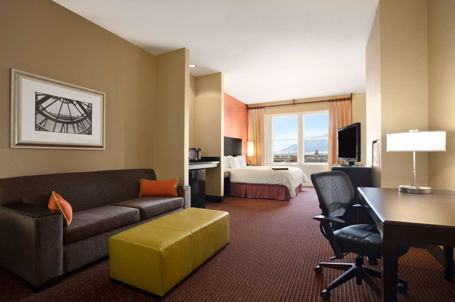 Hampton Inn and Suites Ogden gallery photo in Ogden, UT — image 24