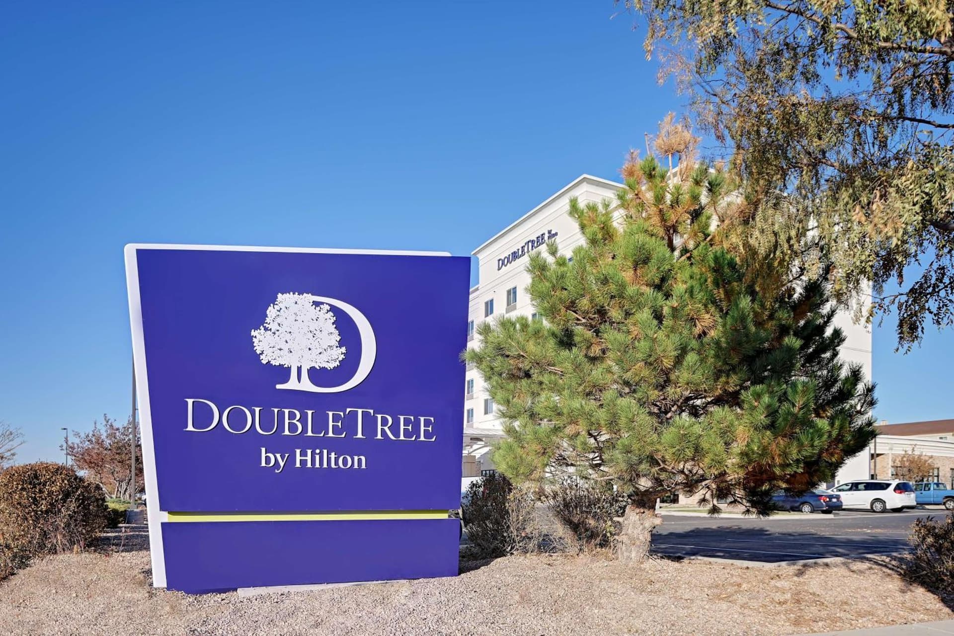 DoubleTree by Hilton Denver International Airport, CO interior in Denver, CO — gallery photo 2