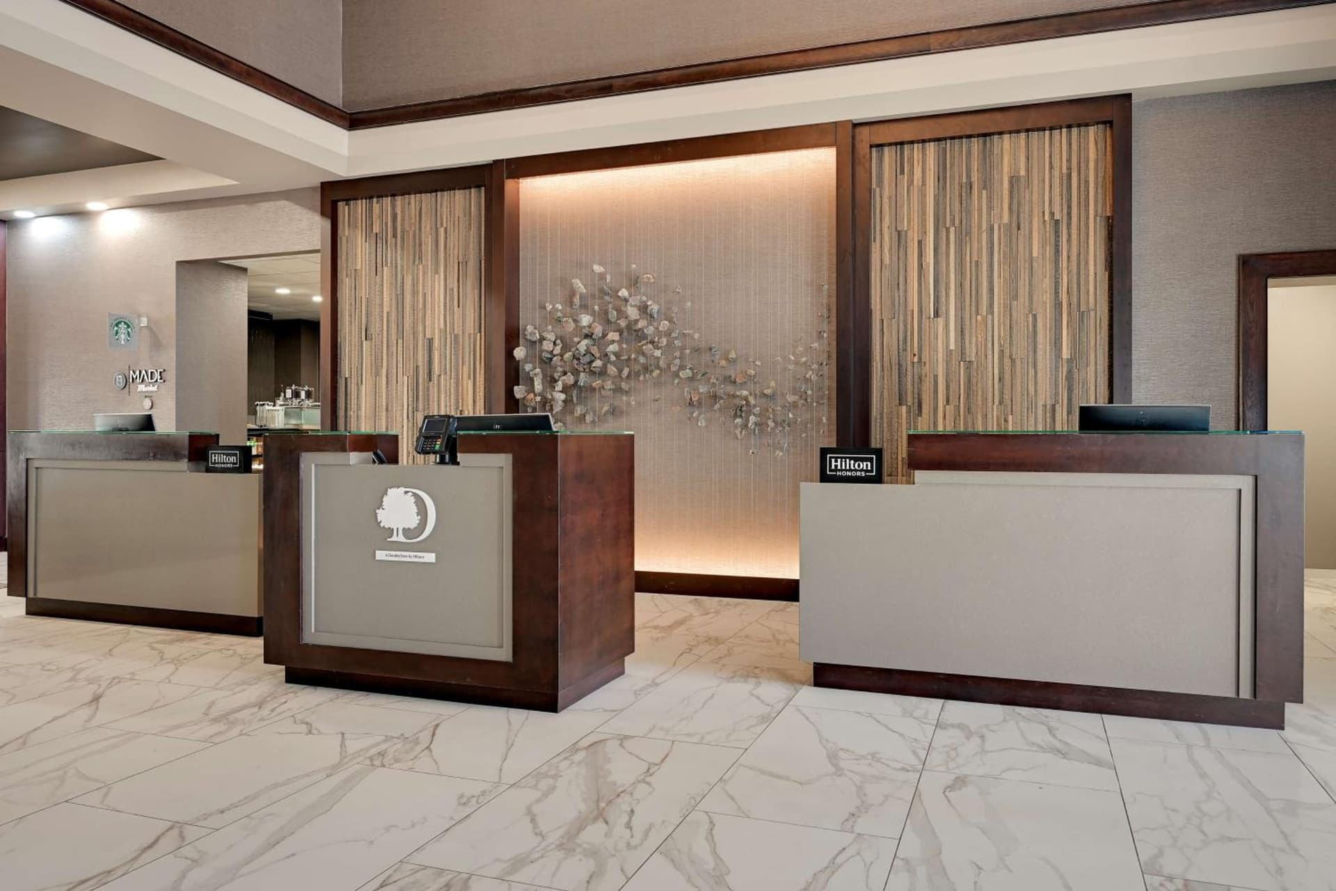DoubleTree by Hilton Denver International Airport, CO property views in Denver, CO — gallery photo 3