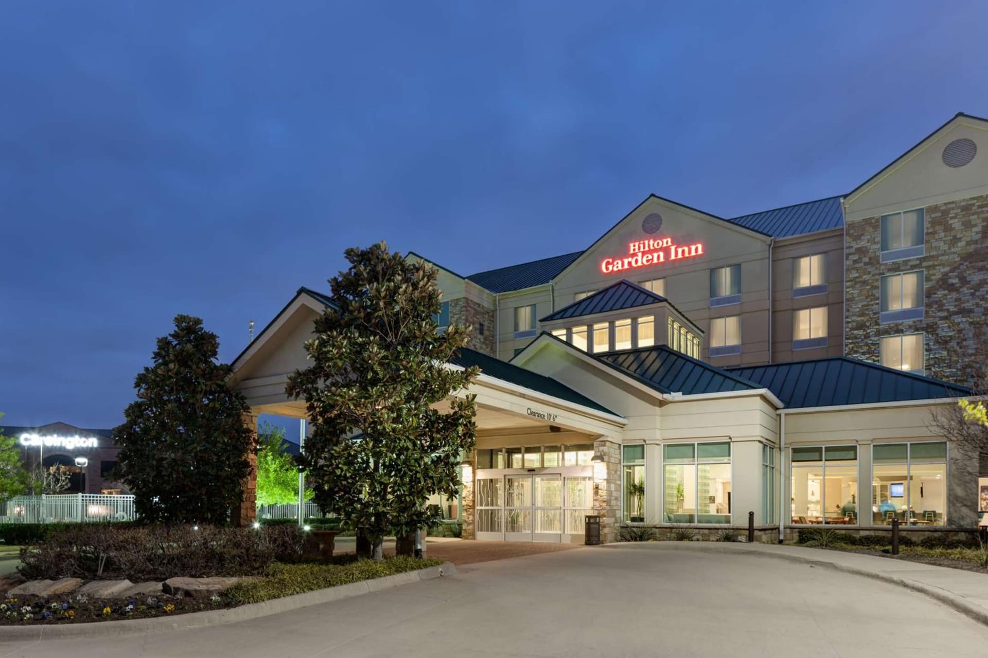 Hilton Garden Inn Frisco interior in Frisco, TX — gallery photo 2