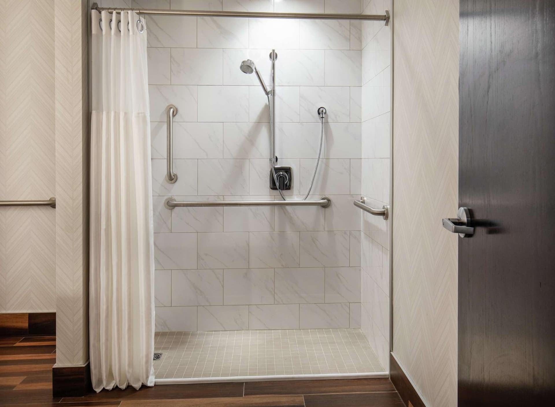 Doubletree By Hilton Youngstown Downtown gallery photo in Youngstown, OH — image 7