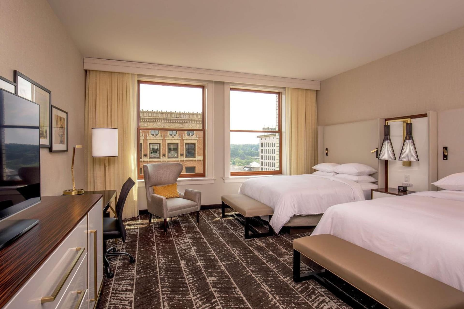 Doubletree By Hilton Youngstown Downtown gallery photo in Youngstown, OH — image 17