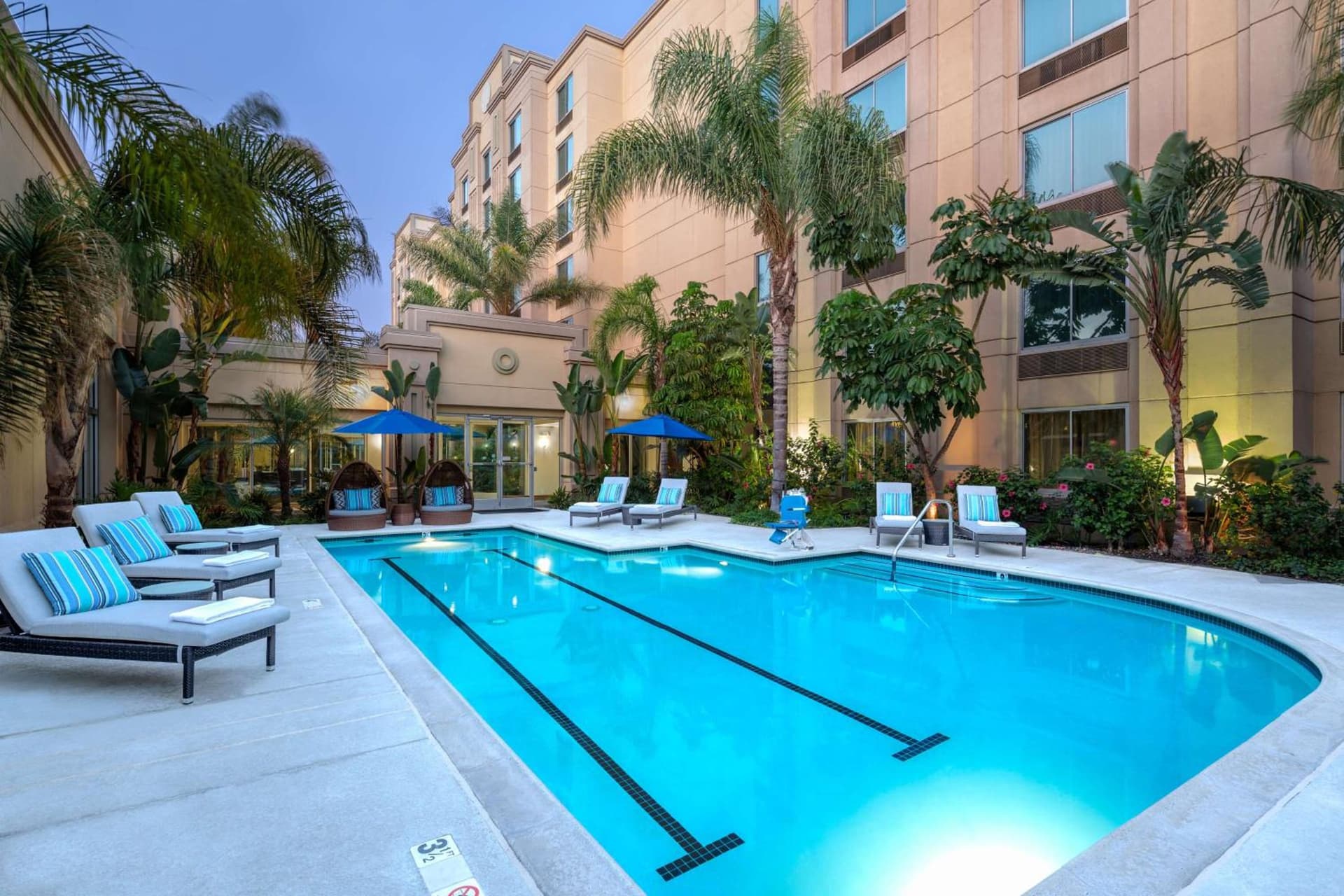 DoubleTree by Hilton Los Angeles/Commerce gallery photo in Commerce, CA — image 11