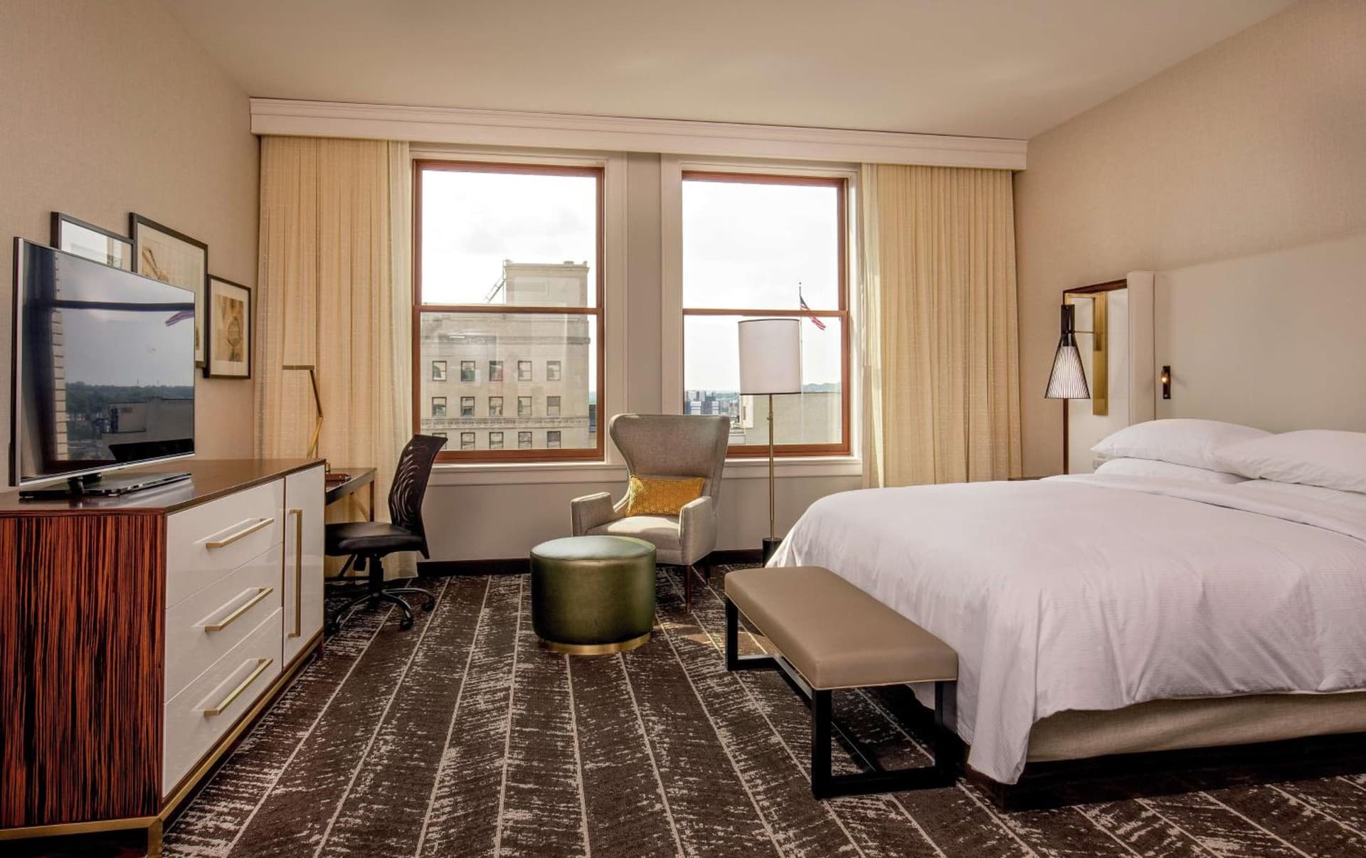 Doubletree By Hilton Youngstown Downtown gallery photo in Youngstown, OH — image 26