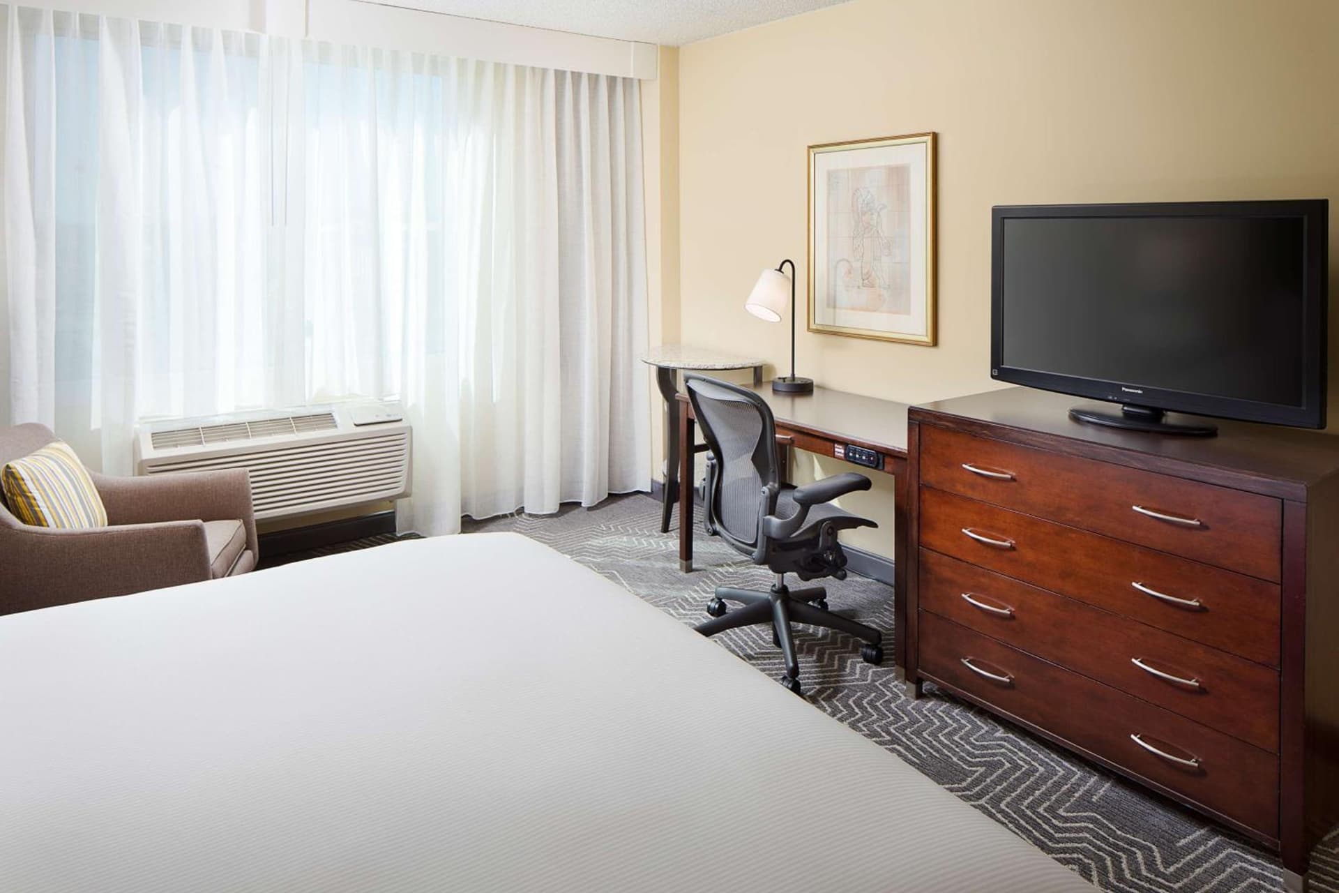 DoubleTree by Hilton Los Angeles/Commerce gallery photo in Commerce, CA — image 28