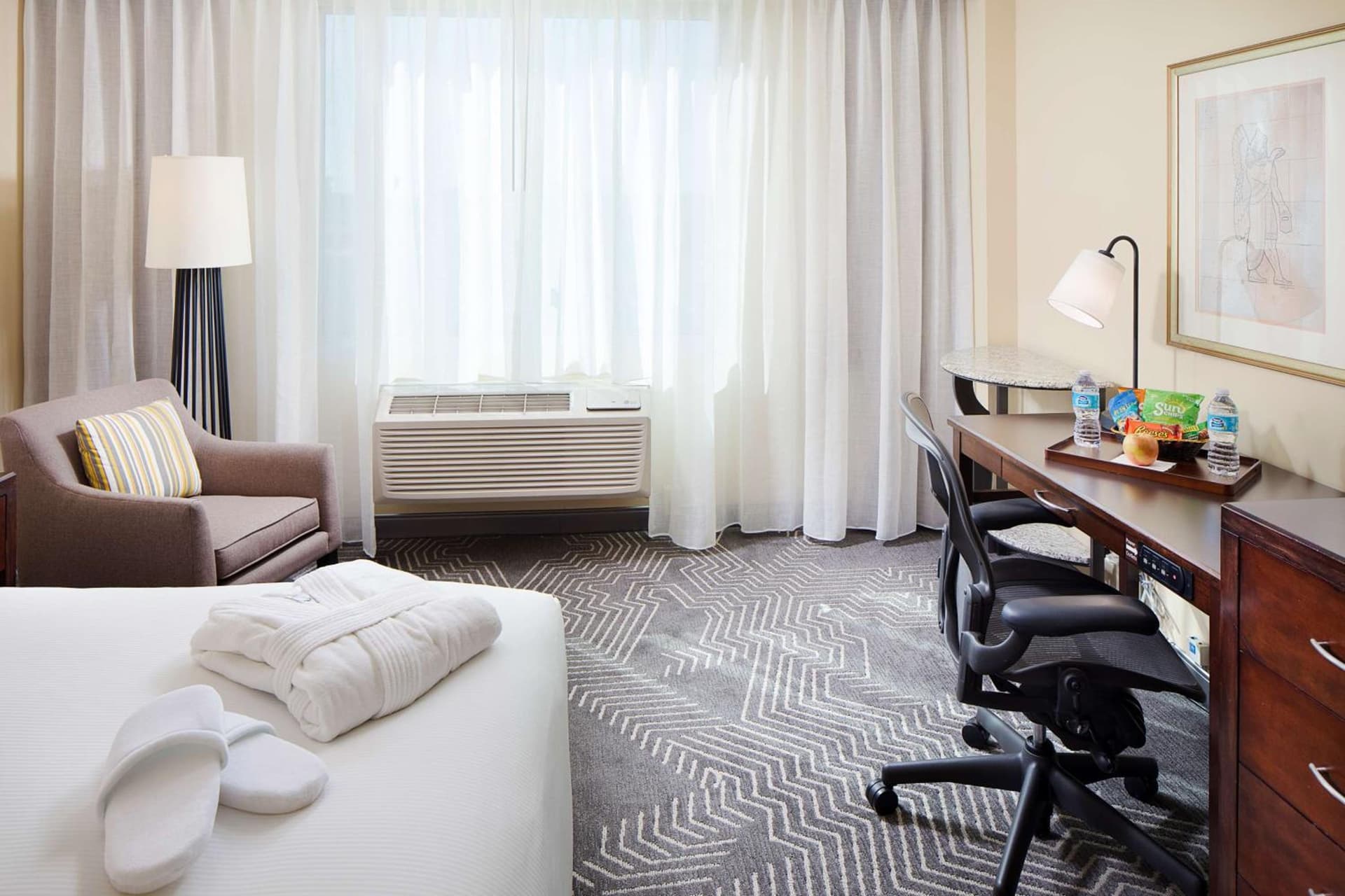 DoubleTree by Hilton Los Angeles/Commerce gallery photo in Commerce, CA — image 4