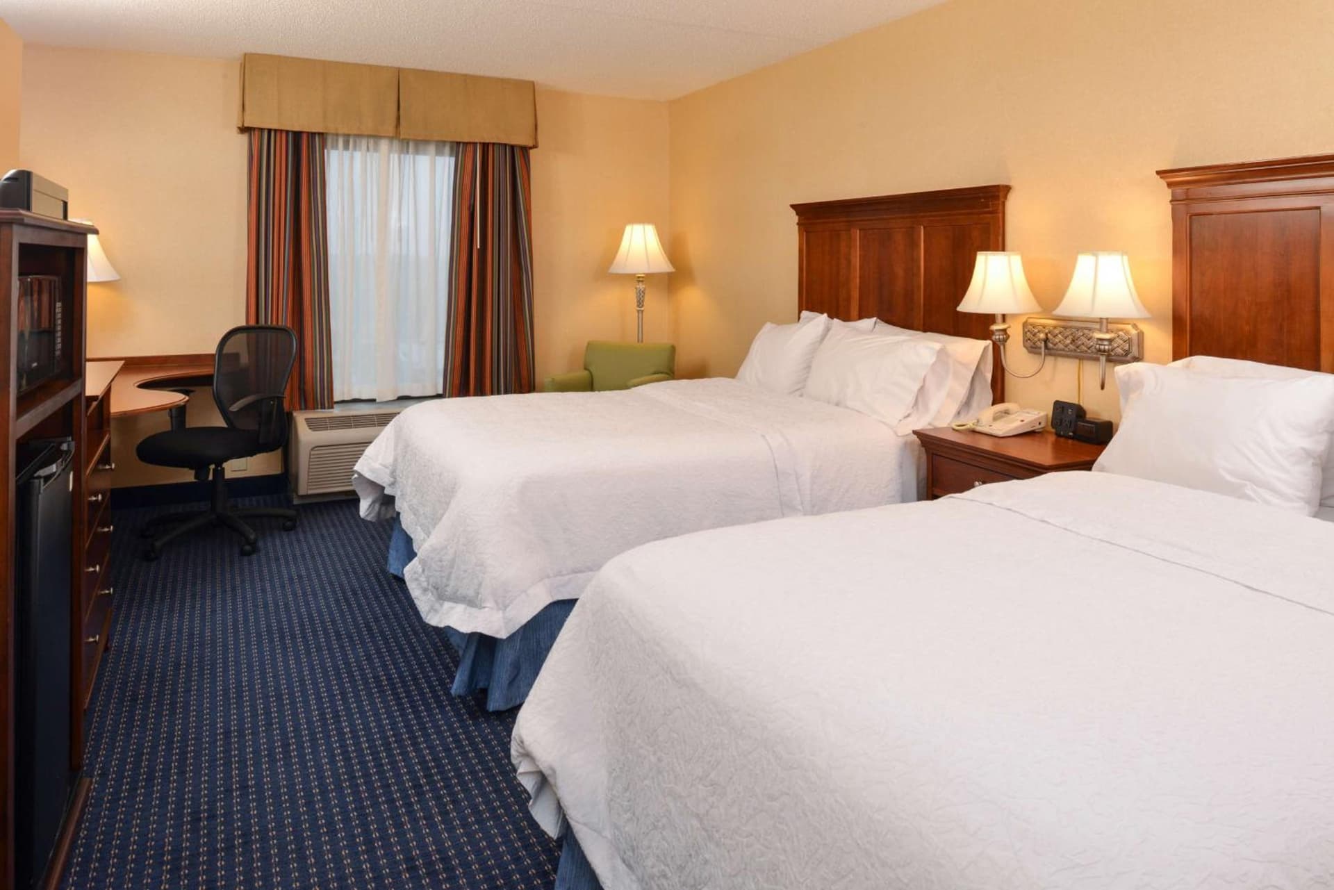Hampton Inn and Suites Fredericksburg South gallery photo in Fredericksburg, VA — image 20
