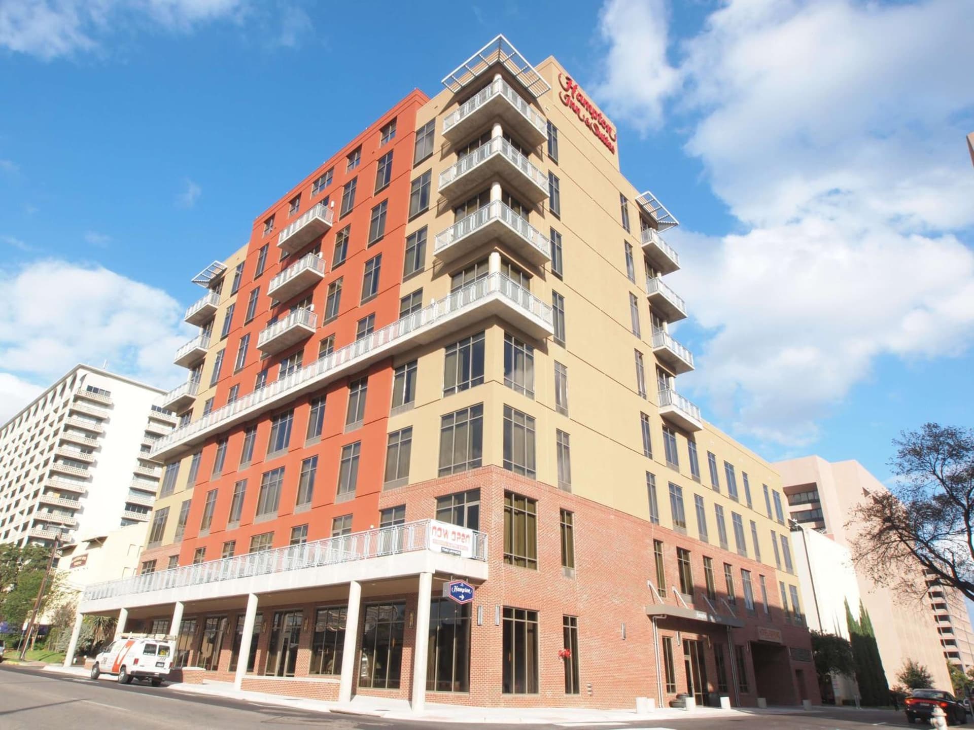 Hampton Inn and Suites Austin University Capitol featured exterior or lobby in Austin, TX — similar hotel