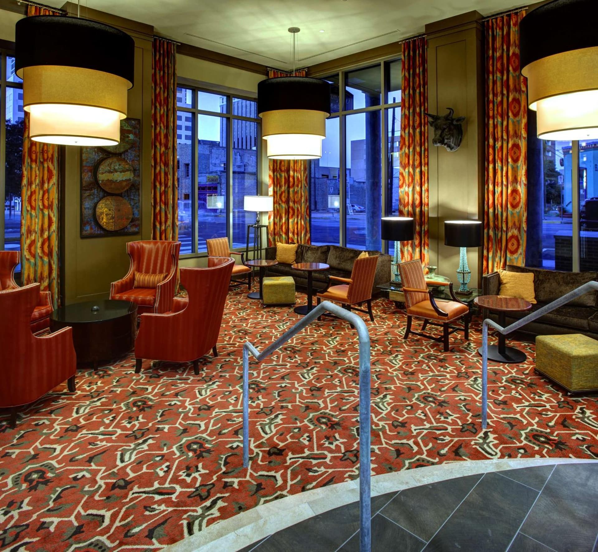 Hampton Inn and Suites Austin University Capitol gallery photo in Austin, TX — image 11