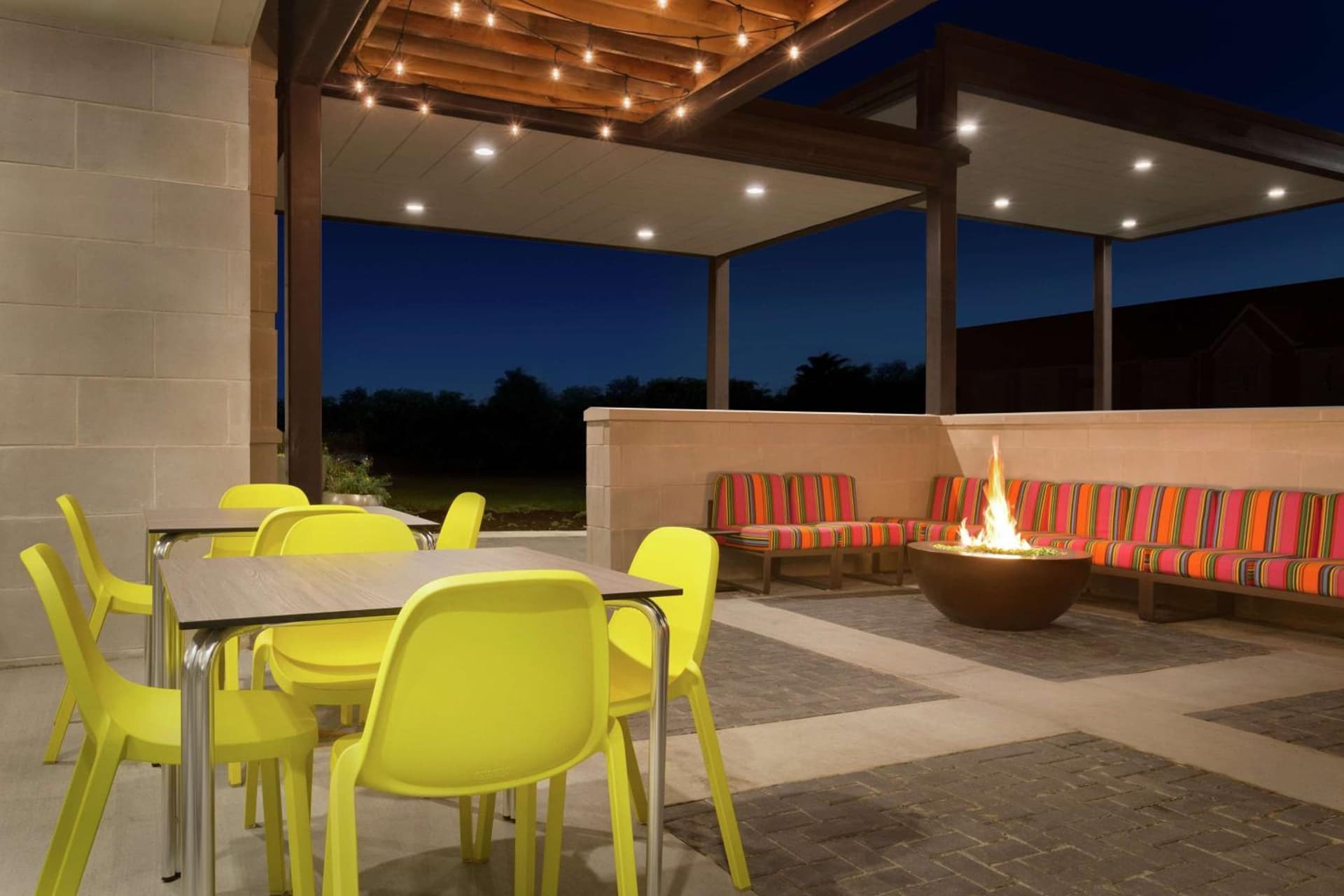 Home2 Suites By Hilton Florence Cincinnati Airport South gallery photo in Florence, KY — image 9