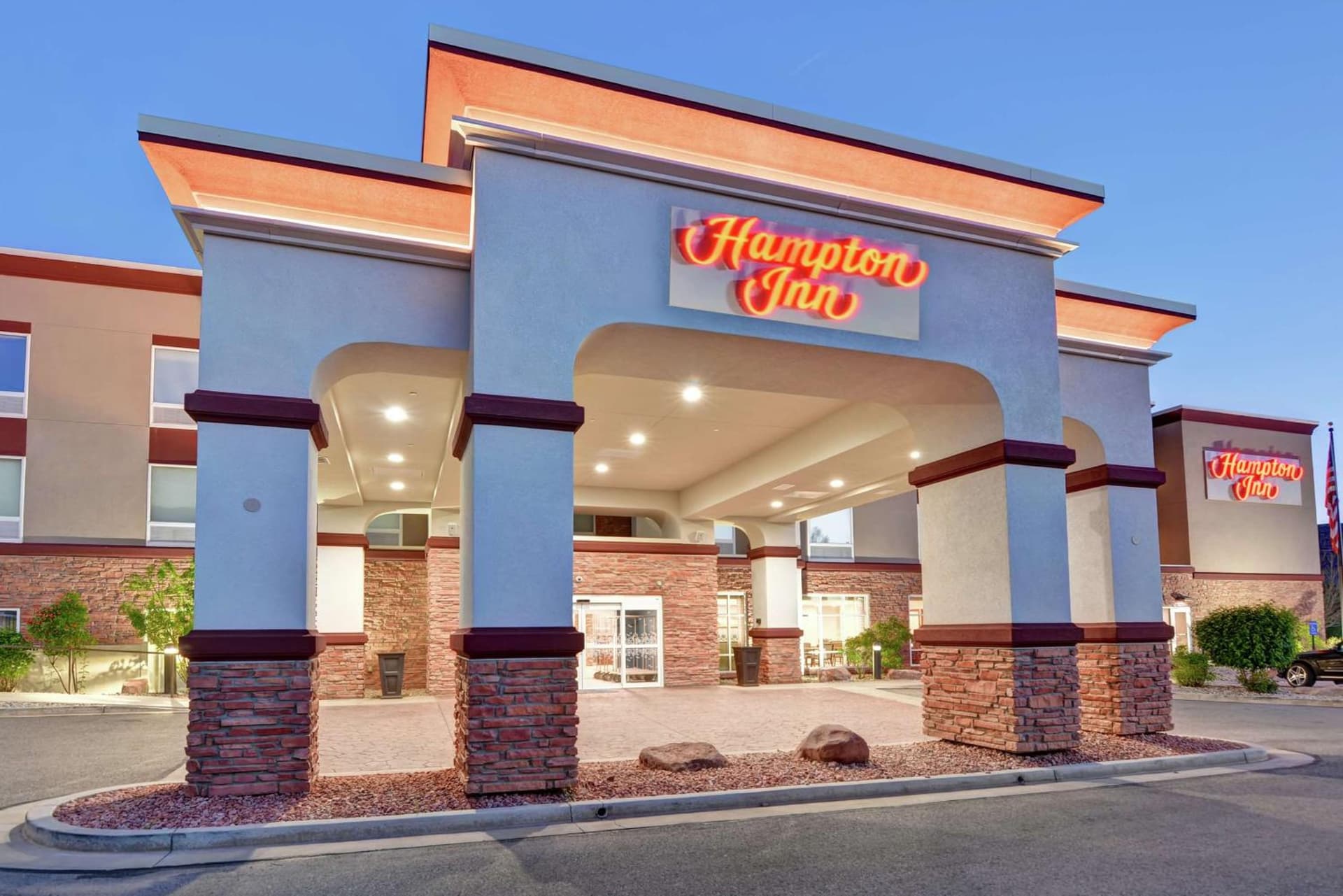 Hampton Inn by Hilton Moab Arches National Park property views in Moab, UT — gallery photo 3