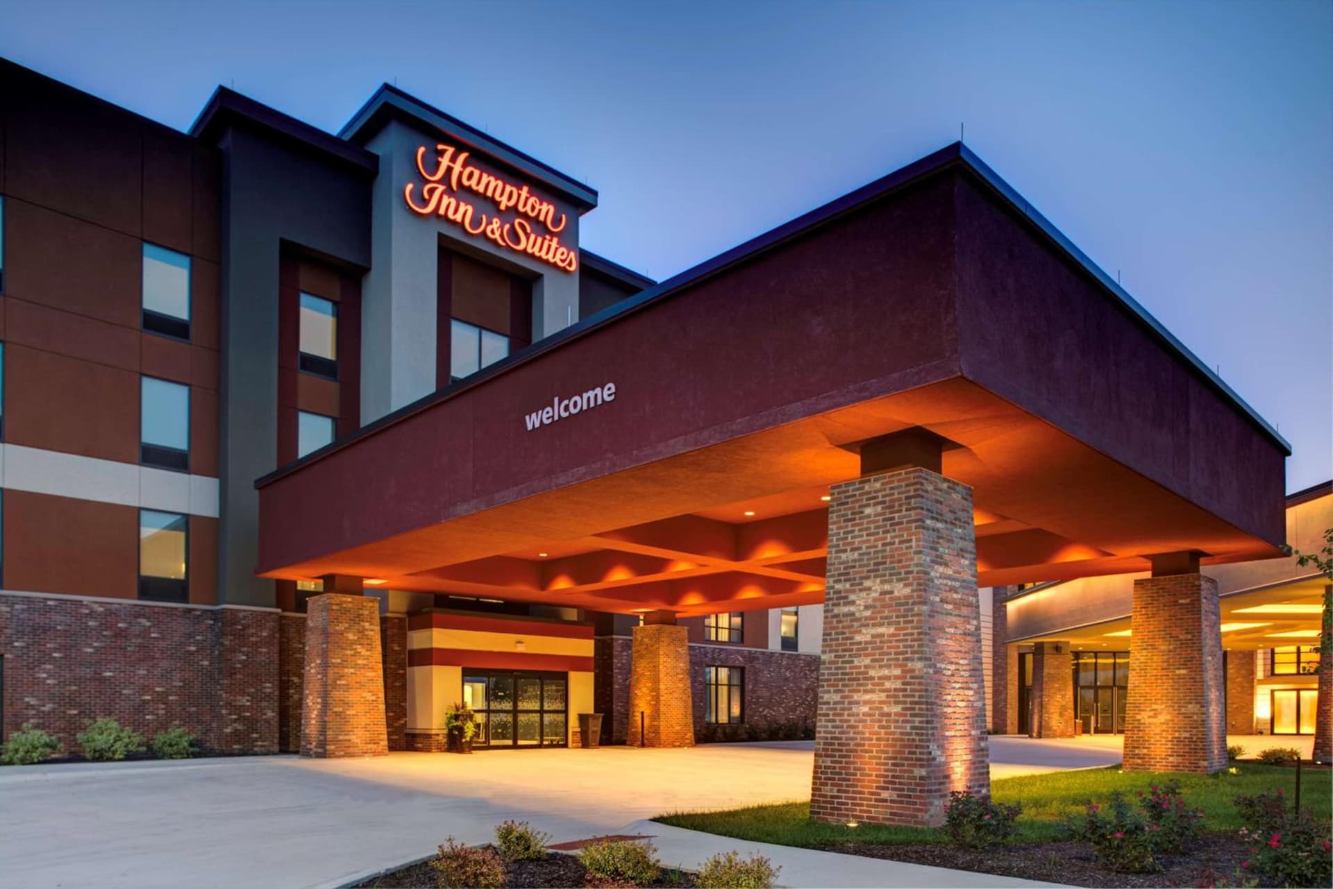 Hampton Inn & Suites by Hilton Pittsburg Kansas Crossing Casino near PSU property views in Pittsburg, KS — gallery photo 3