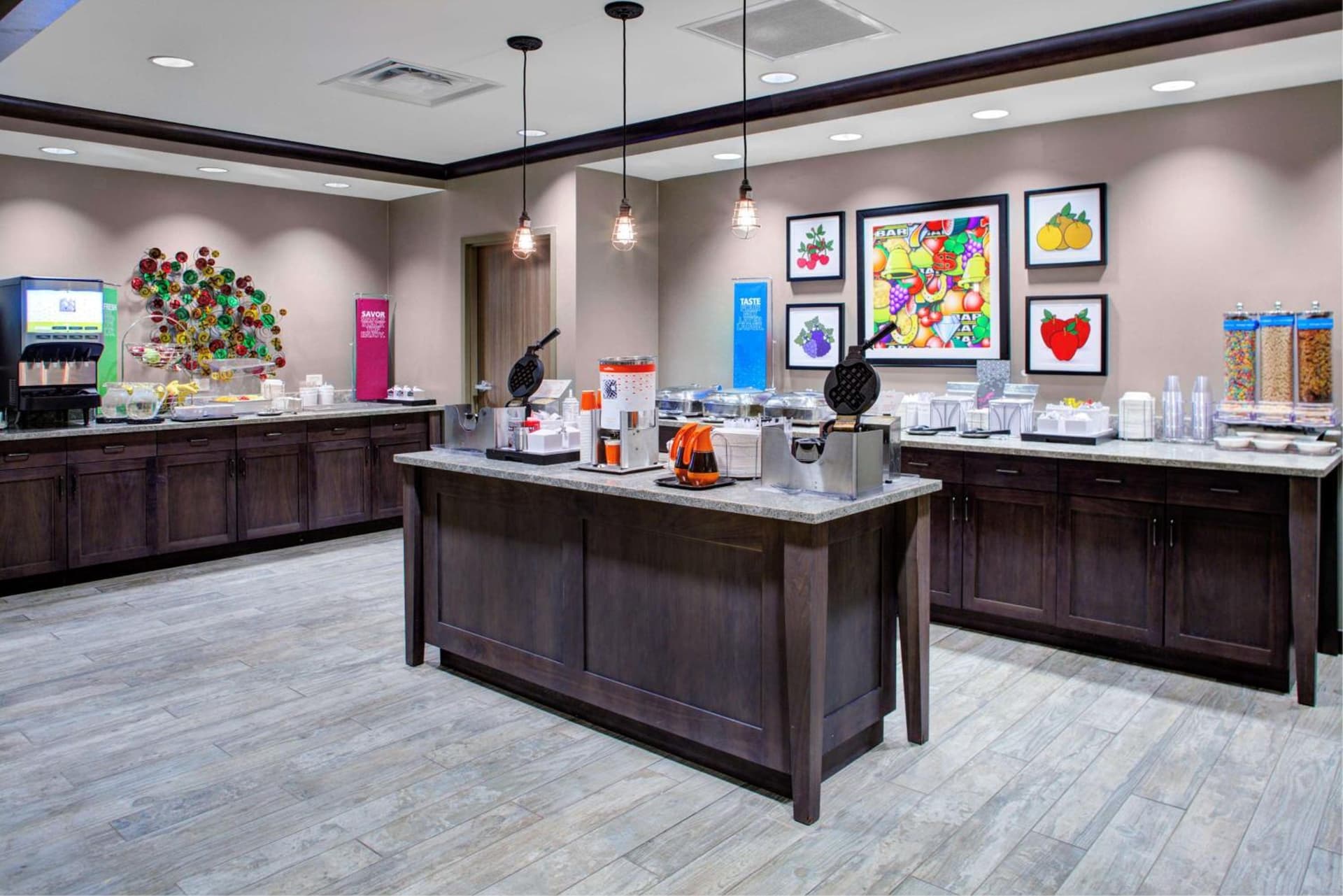 Hampton Inn & Suites by Hilton Columbus Scioto Downs gallery photo in Columbus, OH — image 29