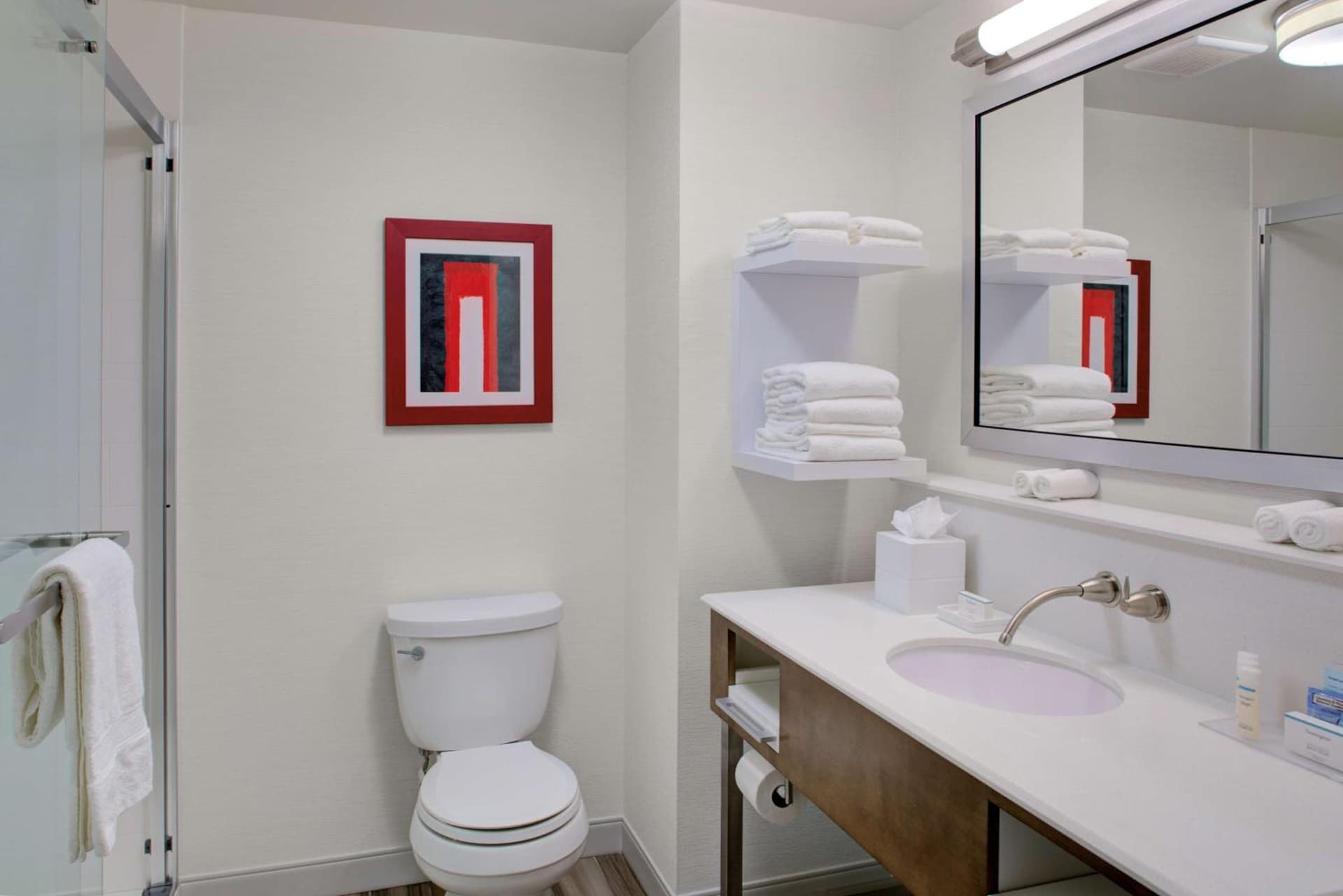 Hampton Inn & Suites by Hilton Columbus Scioto Downs gallery photo in Columbus, OH — image 38