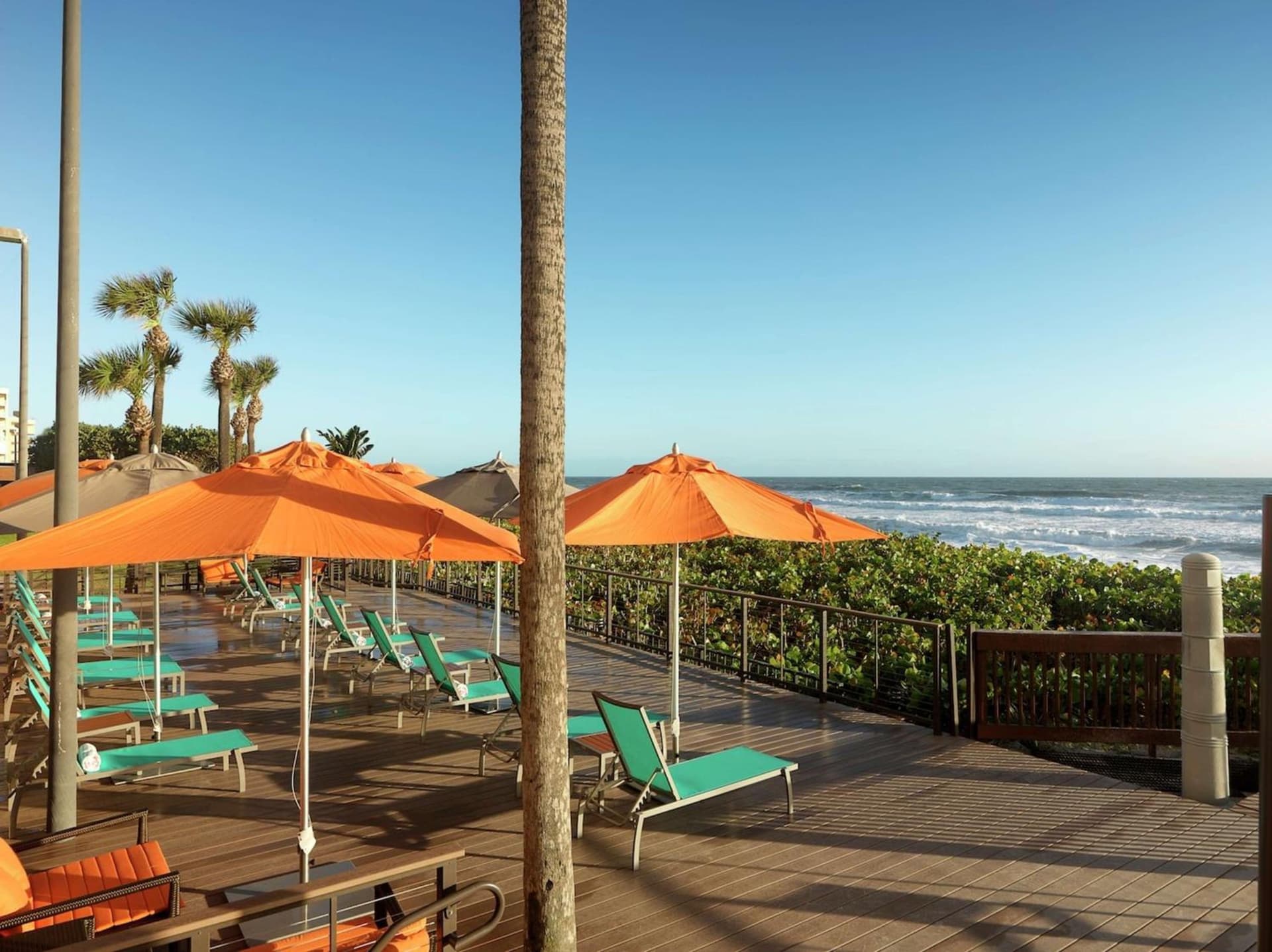 DoubleTree Suites by Hilton Melbourne Beach Oceanfront gallery photo in Melbourne, FL — image 48