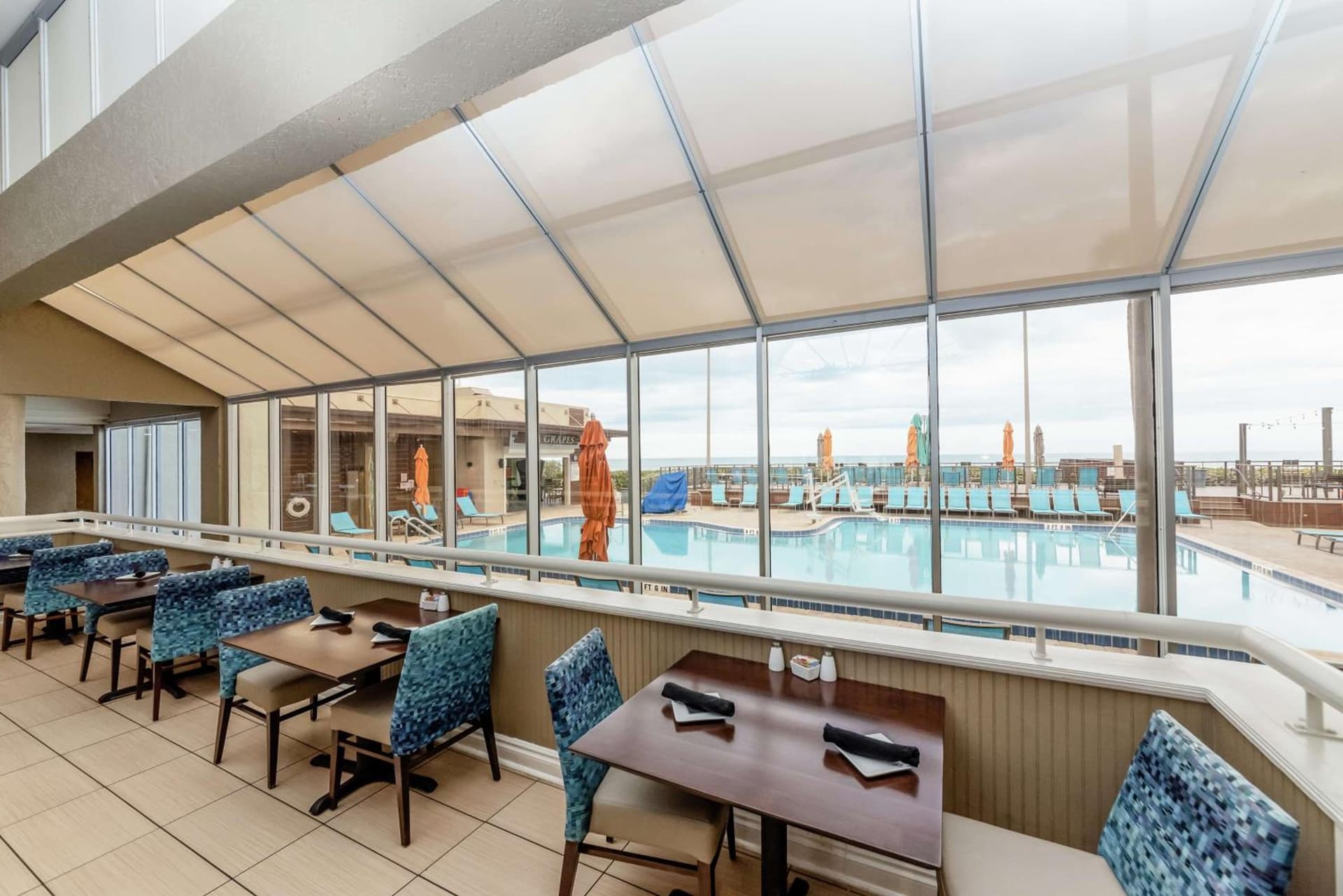 DoubleTree Suites by Hilton Melbourne Beach Oceanfront gallery photo in Melbourne, FL — image 149
