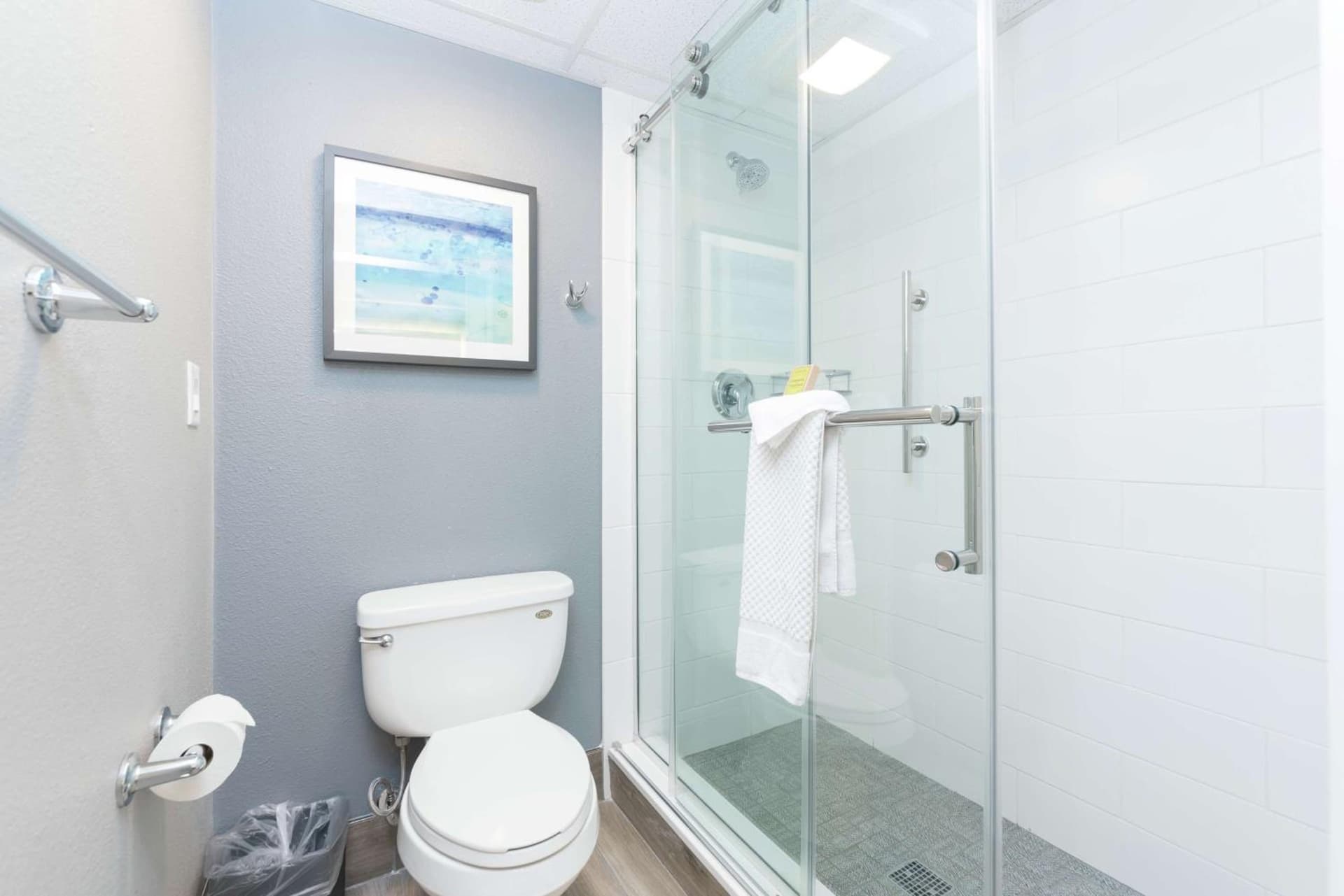 DoubleTree Suites by Hilton Melbourne Beach Oceanfront gallery photo in Melbourne, FL — image 42