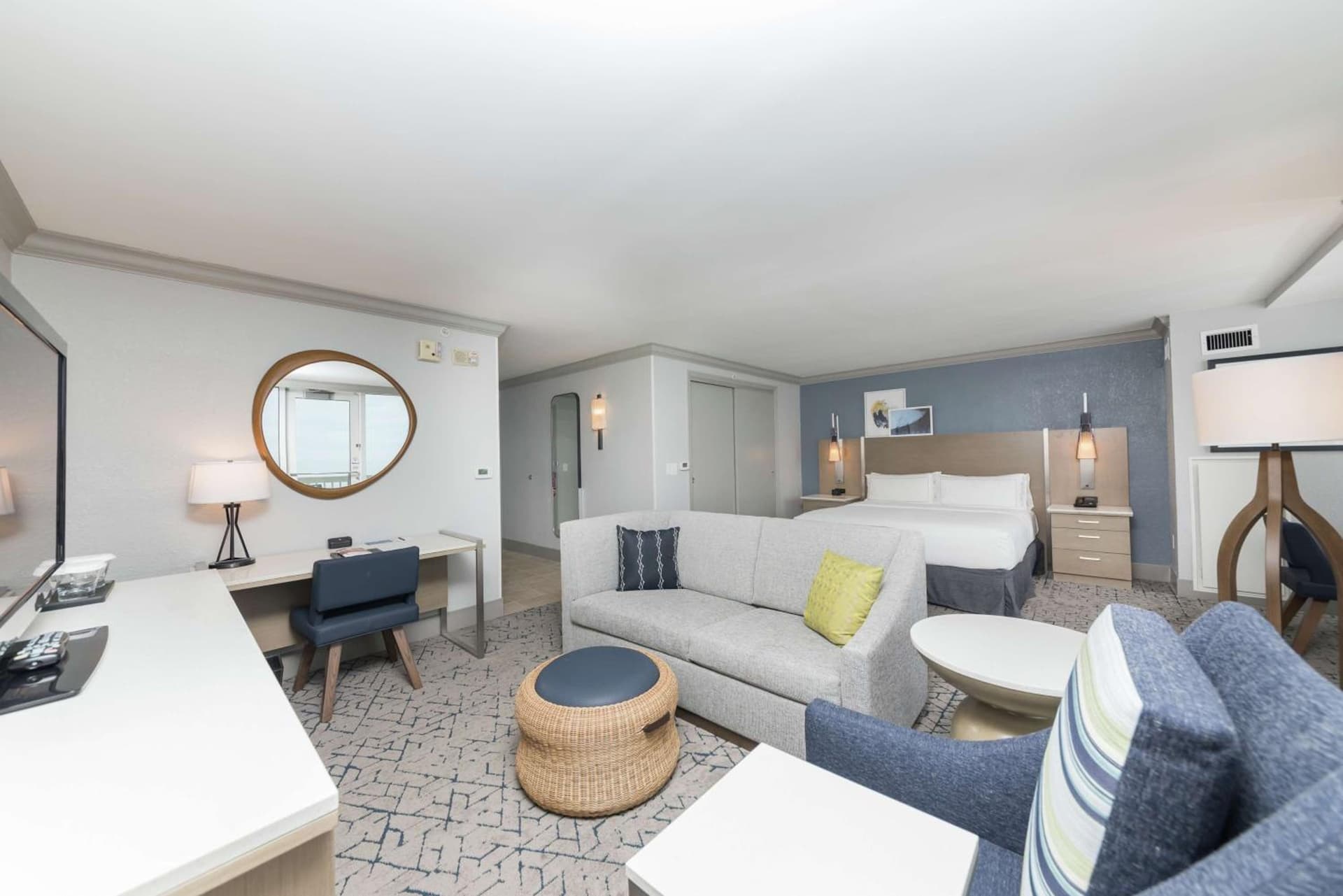 Hilton Melbourne Beach Oceanfront gallery photo in Melbourne, FL — image 8
