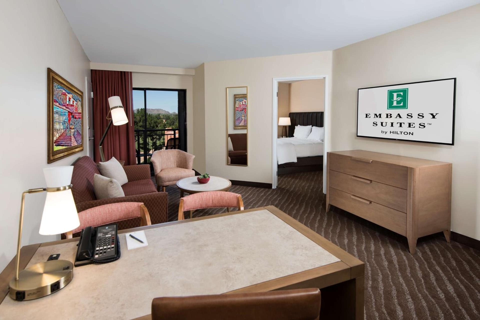Embassy Suites by Hilton Phoenix Scottsdale gallery photo in Phoenix, AZ — image 9