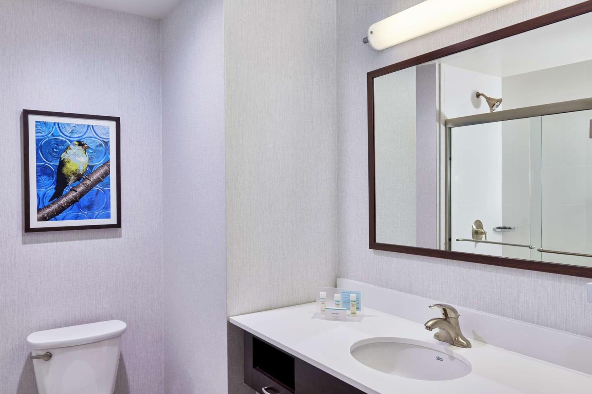 Hampton Inn & Suites Teaneck/Glenpointe gallery photo in Teaneck — image 22