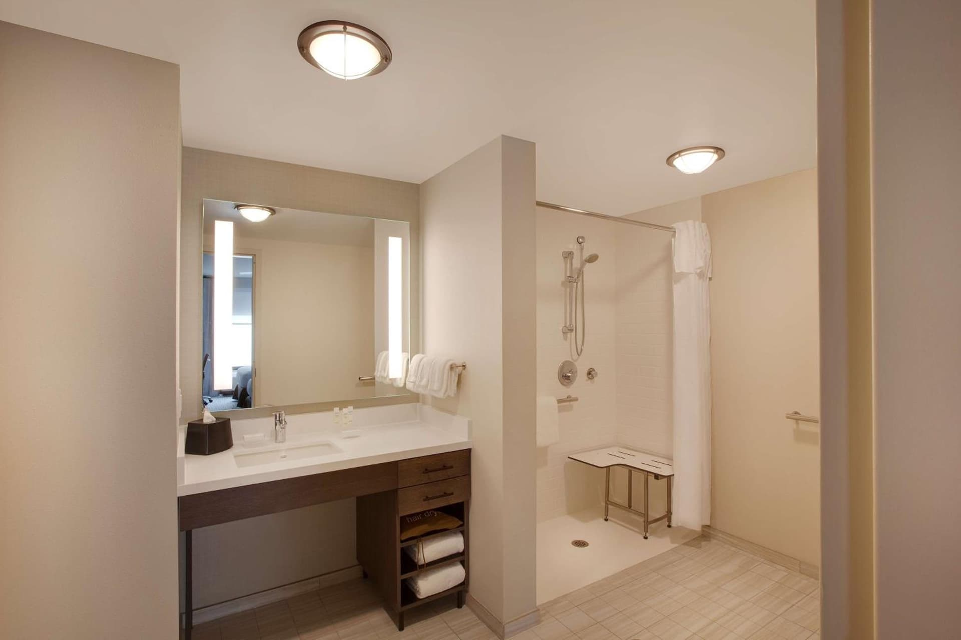 Homewood Suites By Hilton Louisville Downtown gallery photo in Louisville, KY — image 29
