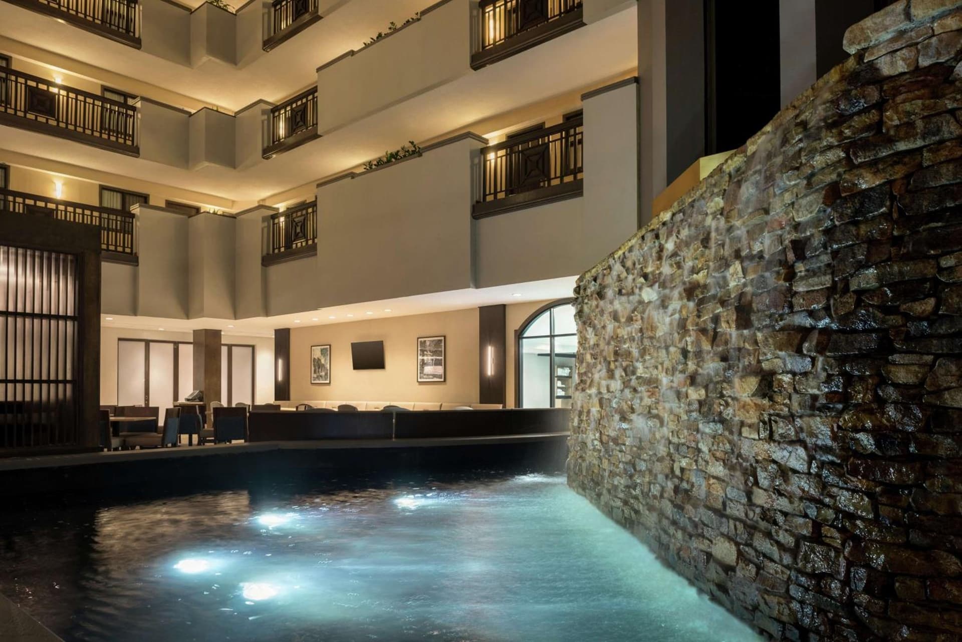 Embassy Suites by Hilton Atlanta Alpharetta gallery photo in Alpharetta, GA — image 35