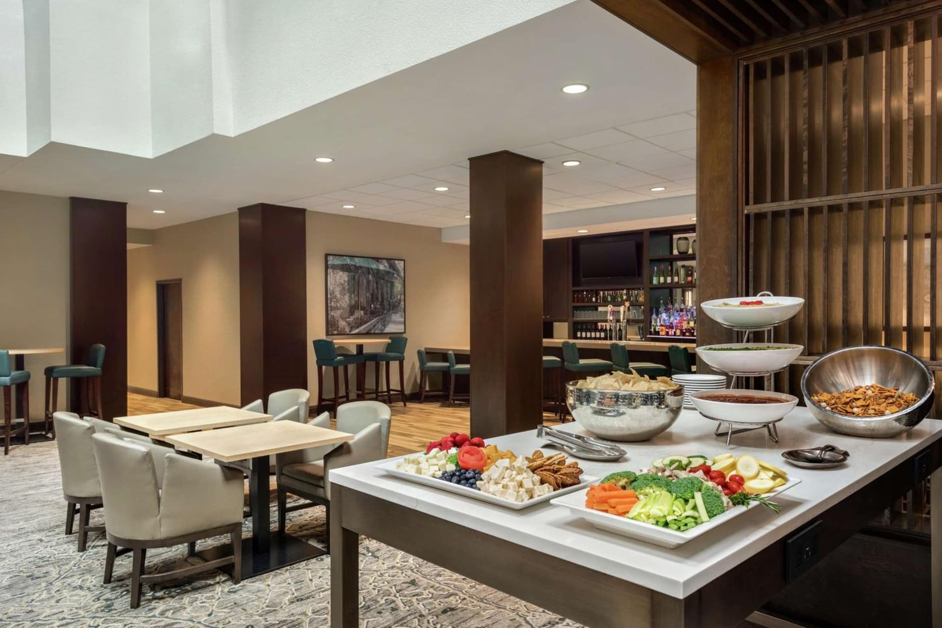 Embassy Suites by Hilton Atlanta Alpharetta gallery photo in Alpharetta, GA — image 23