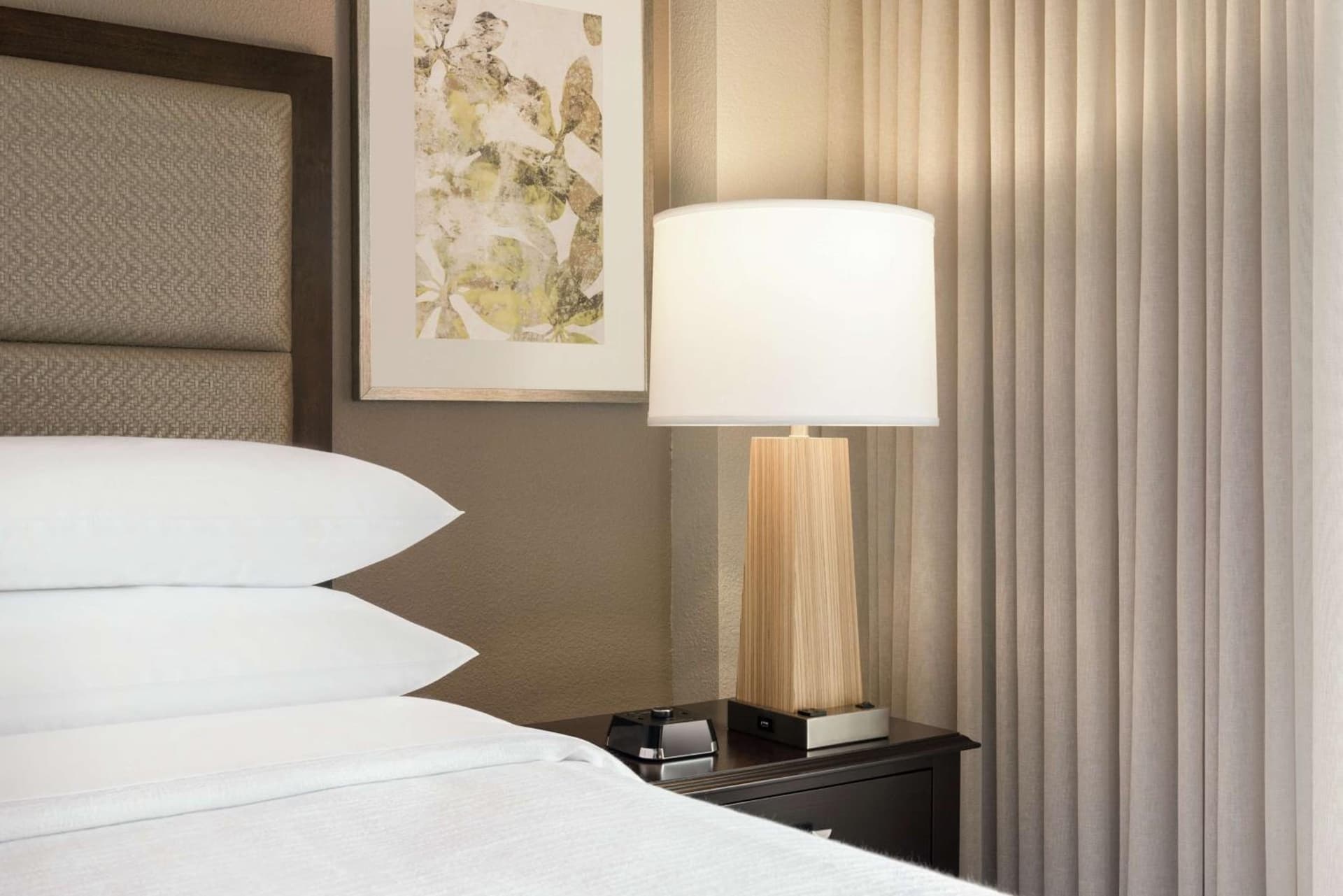 Embassy Suites by Hilton Atlanta Alpharetta gallery photo in Alpharetta, GA — image 15